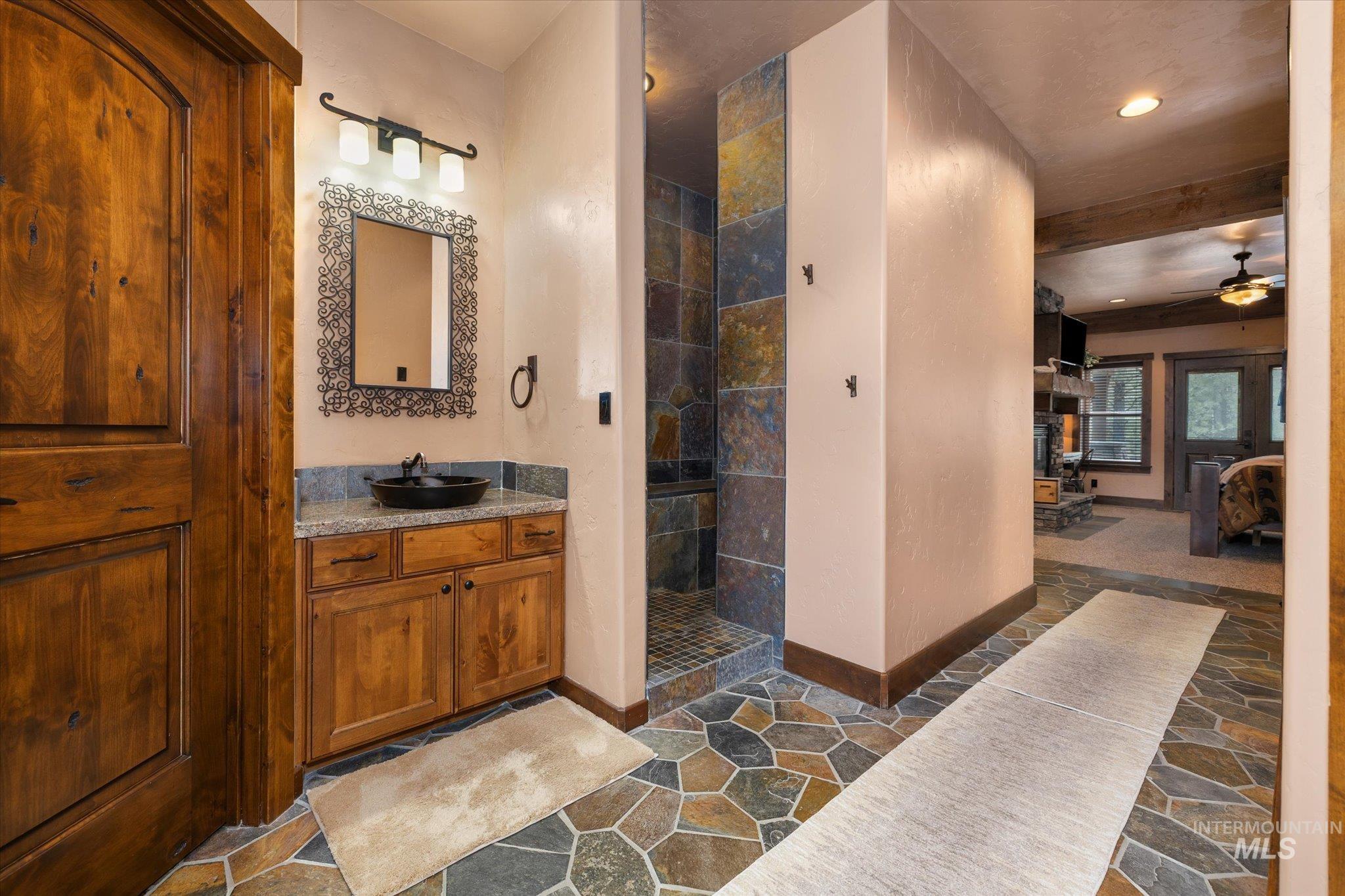 14 POINTE AT GOLDFORK CT, Donnelly, Idaho 83615, 4 Bedrooms, 4.5 Bathrooms, Residential For Sale, Price $1,722,000, 98984708