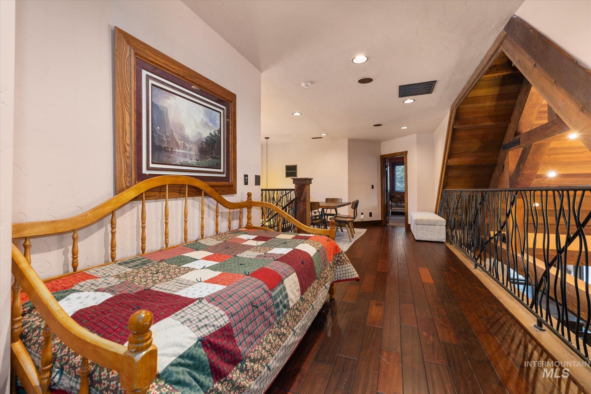 14 POINTE AT GOLDFORK CT, Donnelly, Idaho 83615, 4 Bedrooms, 4.5 Bathrooms, Residential For Sale, Price $1,722,000, 98984708