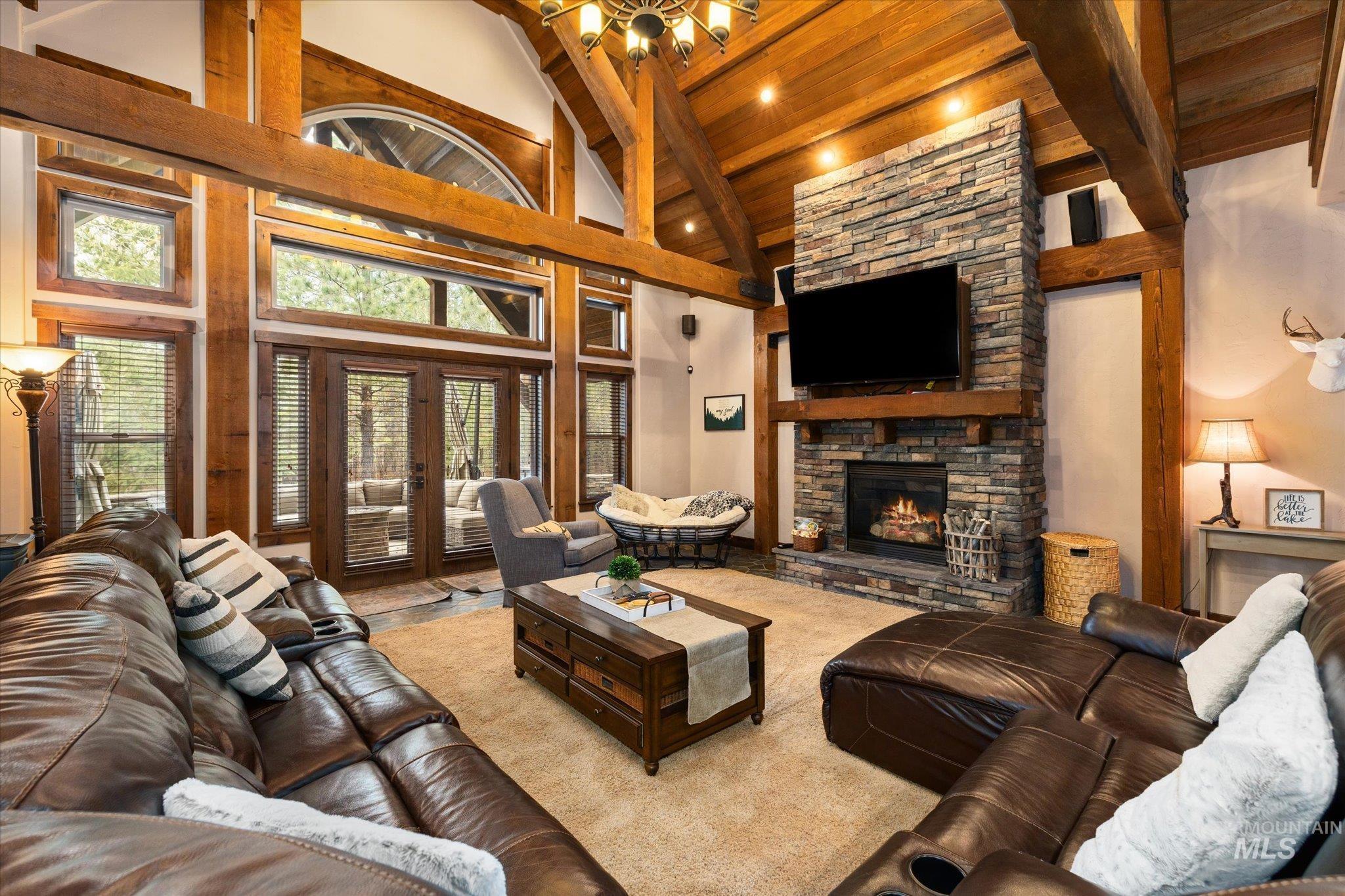 14 POINTE AT GOLDFORK CT, Donnelly, Idaho 83615, 4 Bedrooms, 4.5 Bathrooms, Residential For Sale, Price $1,722,000, 98984708