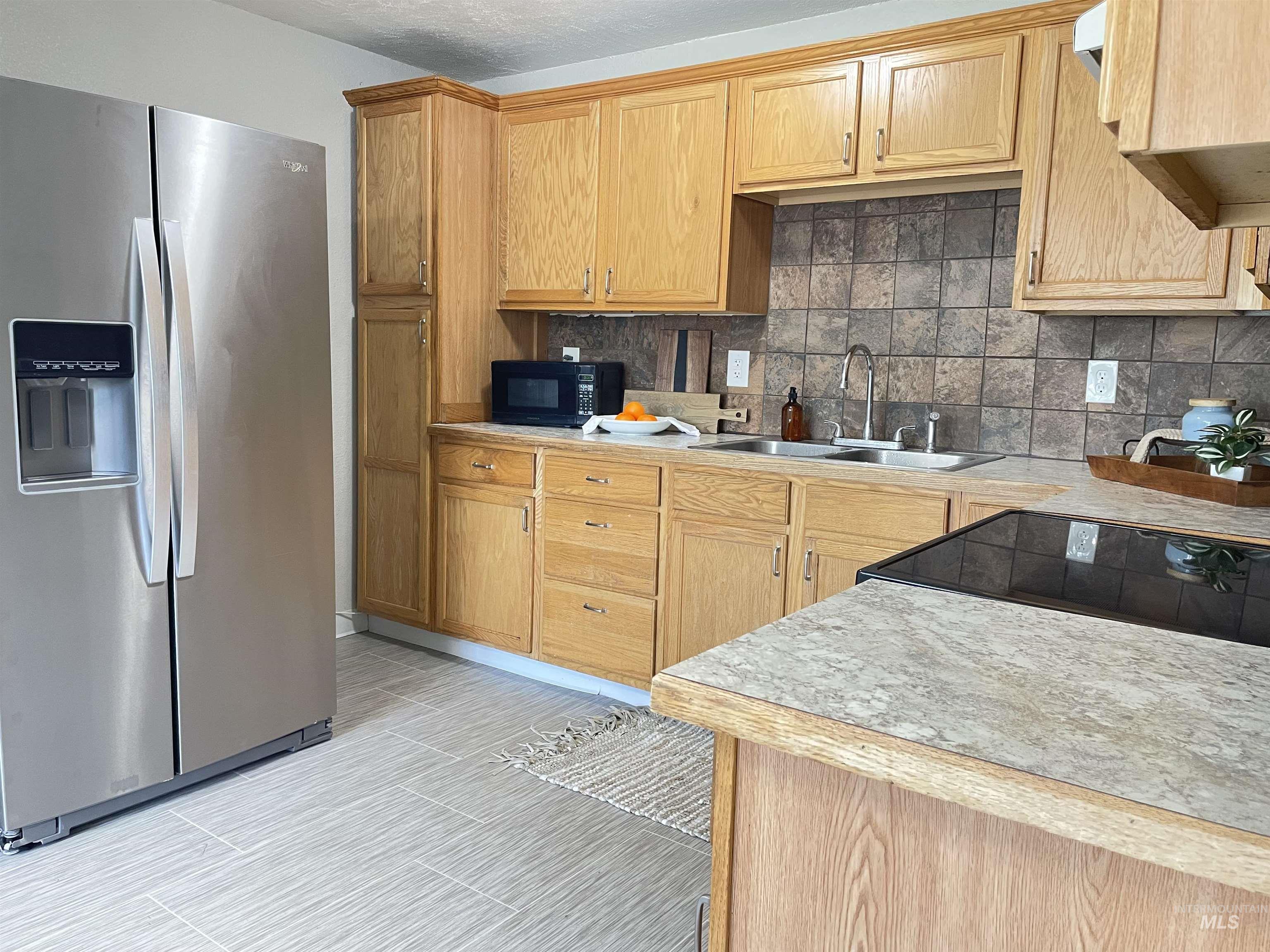 207 E Omaha St., Caldwell, Idaho 83605, 5 Bedrooms, 2 Bathrooms, Residential For Sale, Price $360,000, 98984709