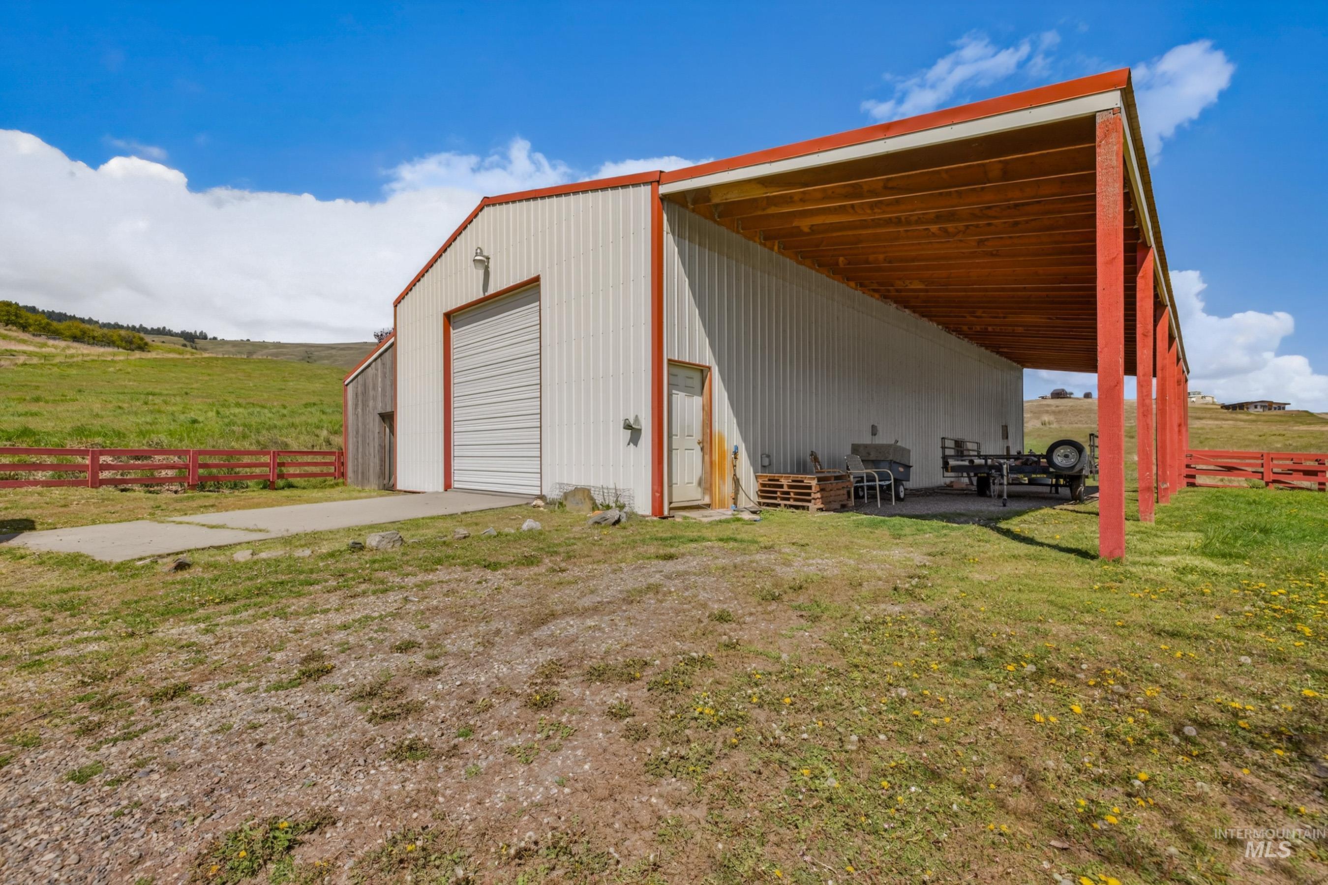 213 Little Salmon Overlook, Pollock, Idaho 83547, 3 Bedrooms, 2 Bathrooms, Residential For Sale, Price $595,000, 98984715