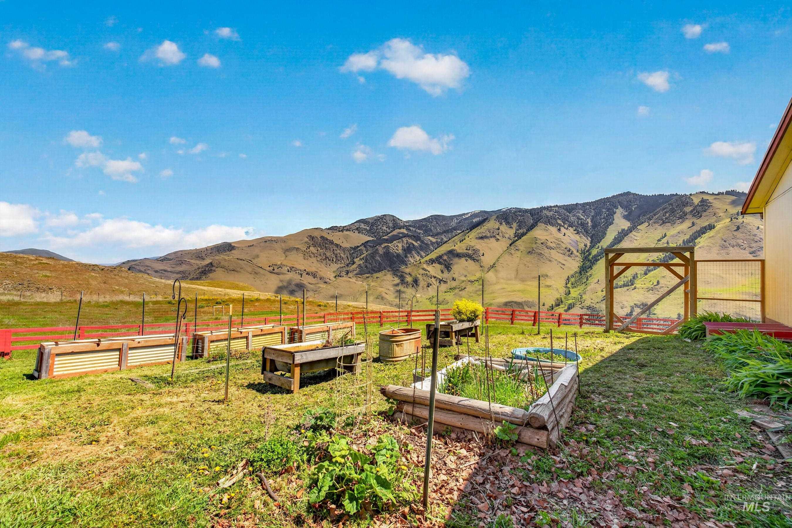 213 Little Salmon Overlook, Pollock, Idaho 83547, 3 Bedrooms, 2 Bathrooms, Residential For Sale, Price $595,000, 98984715