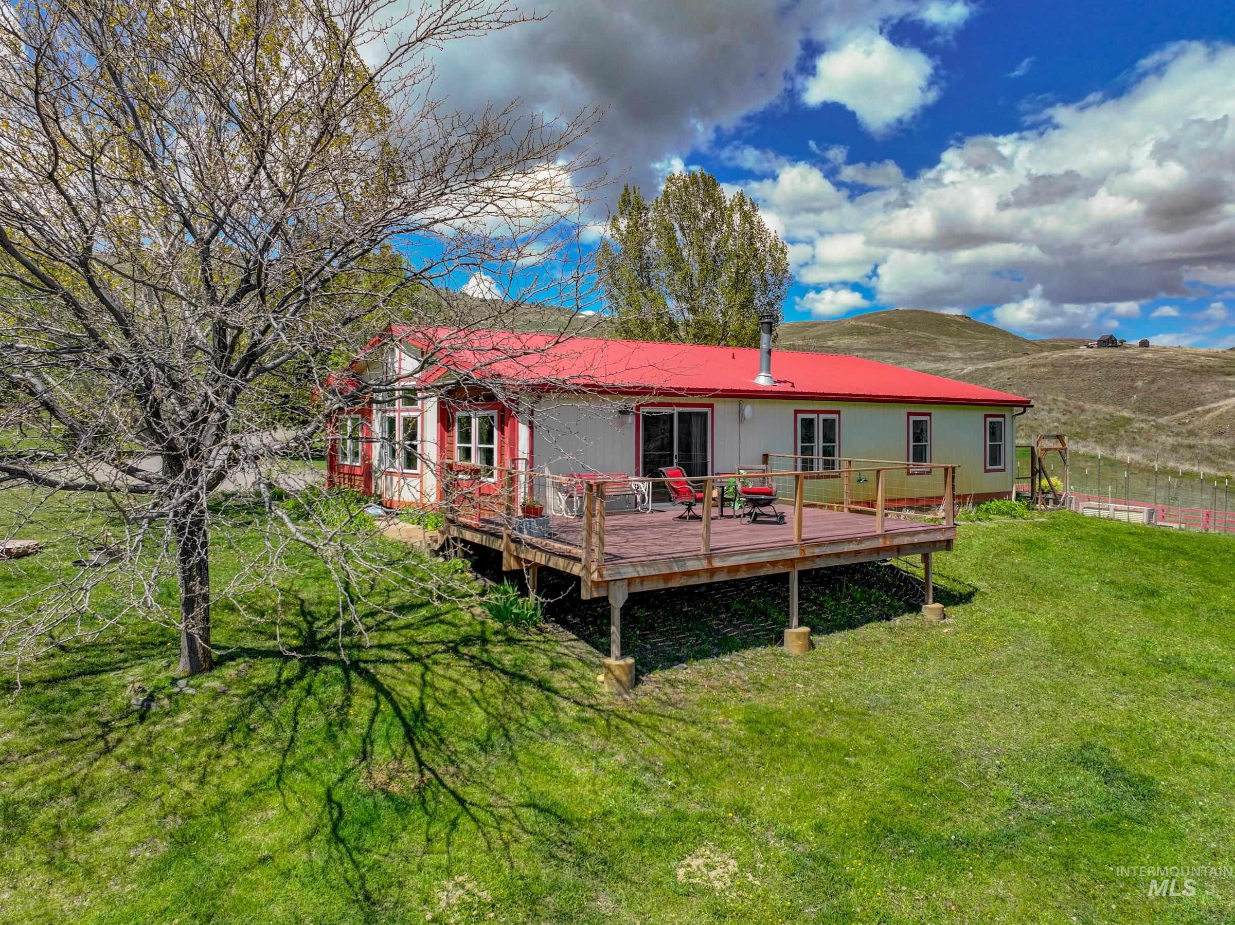 213 Little Salmon Overlook, Pollock, Idaho 83547, 3 Bedrooms, 2 Bathrooms, Residential For Sale, Price $595,000, 98984715