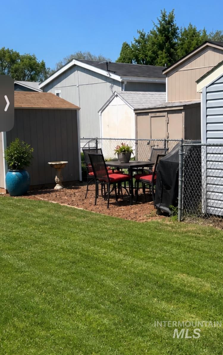 524 W Mesquite St, Boise, Idaho 83713, 3 Bedrooms, 2 Bathrooms, Residential For Sale, Price $114,900, 98984716