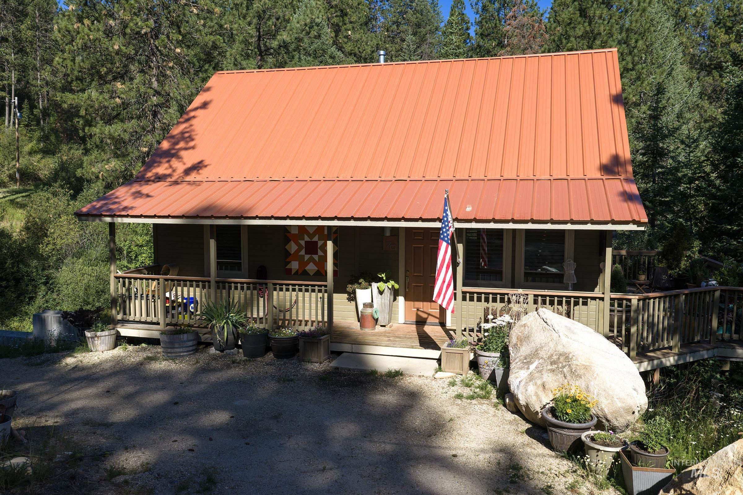 70 Castle Mountain Dr, Garden Valley, Idaho 83622, 3 Bedrooms, 2 Bathrooms, Residential For Sale, Price $575,000,MLS 98984717