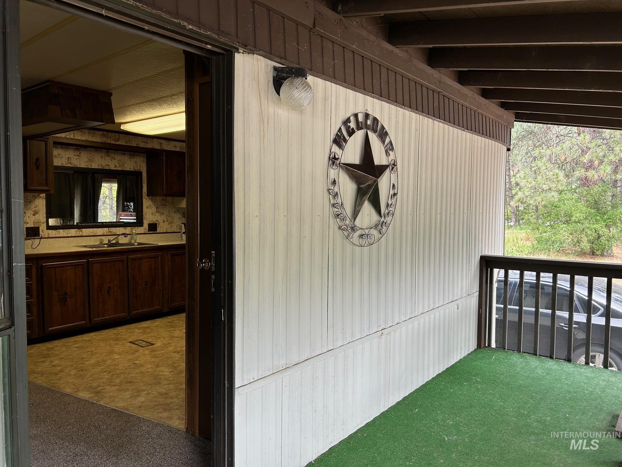 17 Chinook Lane, Orofino, Idaho 83544, 2 Bedrooms, 1 Bathroom, Residential For Sale, Price $75,000,MLS 98984719