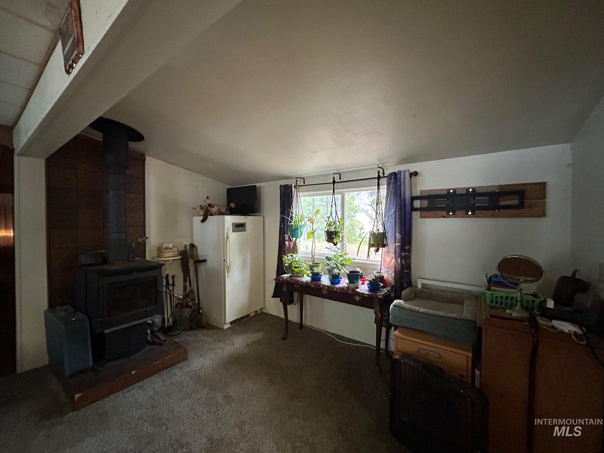 17 Chinook Lane, Orofino, Idaho 83544, 2 Bedrooms, 1 Bathroom, Residential For Sale, Price $75,000,MLS 98984719