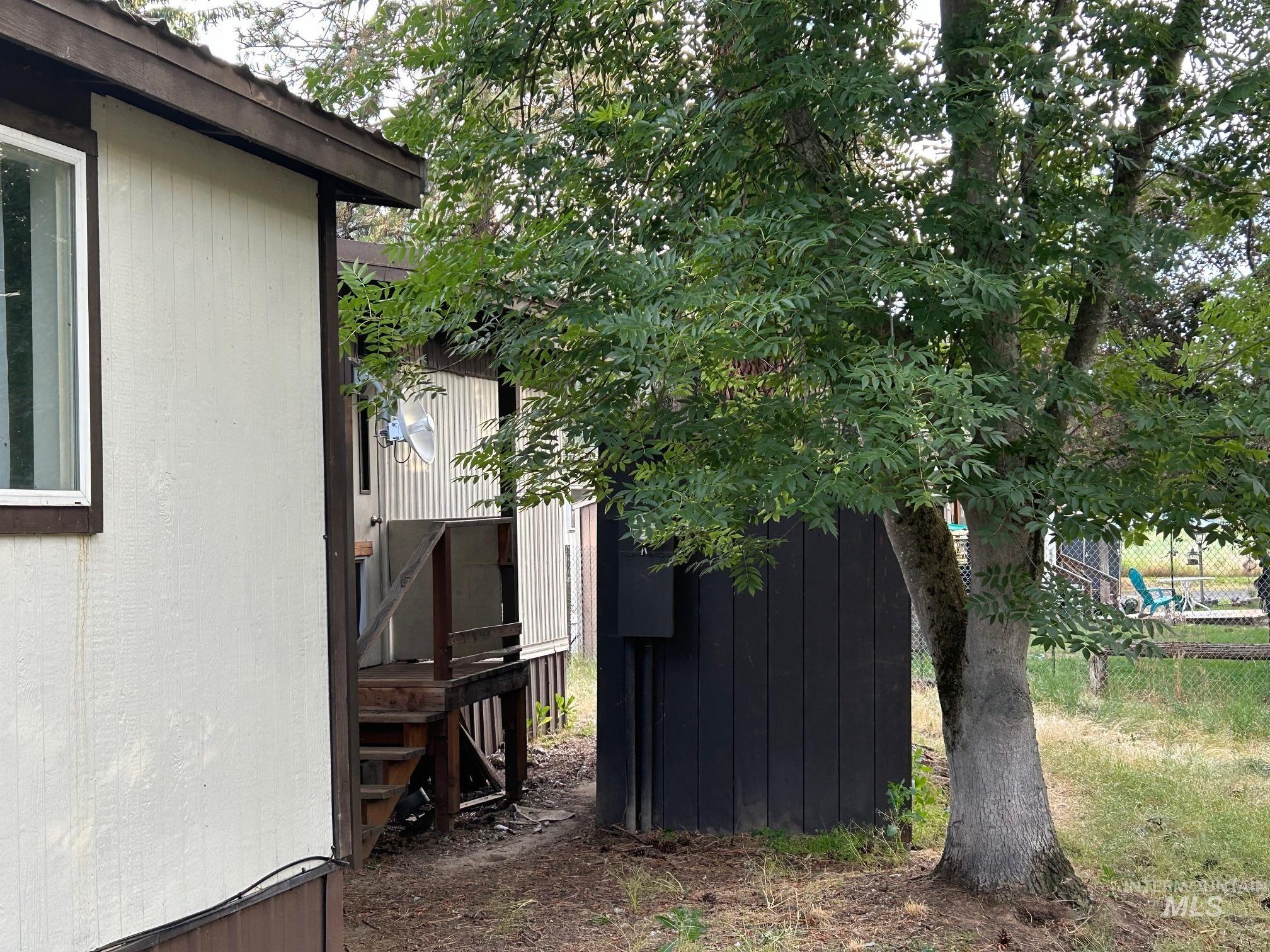 17 Chinook Lane, Orofino, Idaho 83544, 2 Bedrooms, 1 Bathroom, Residential For Sale, Price $75,000,MLS 98984719