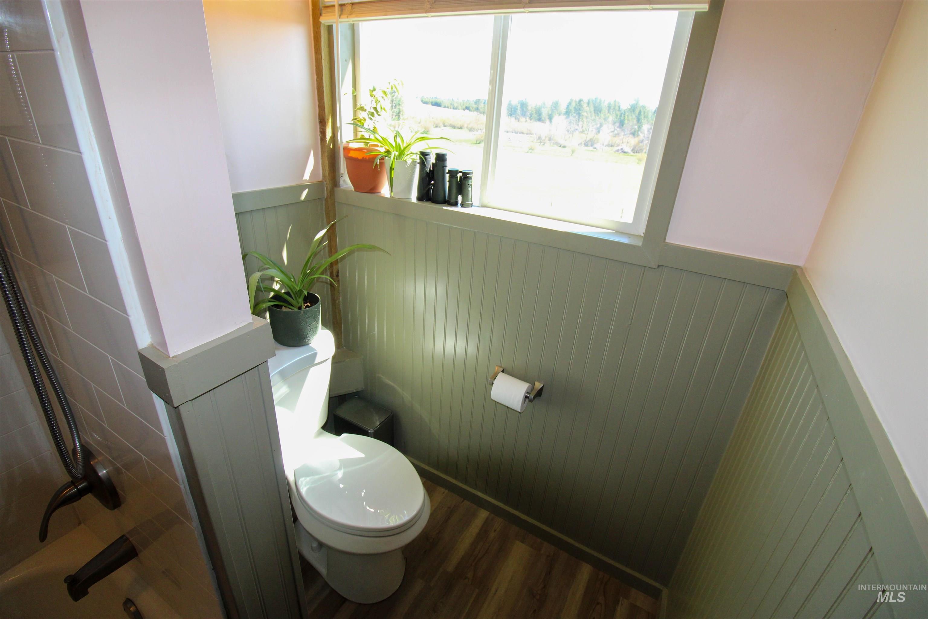 1254 Stuart Rd, Orofino, Idaho 83544, 1 Bedroom, 1 Bathroom, Residential For Sale, Price $799,900,MLS 98984720