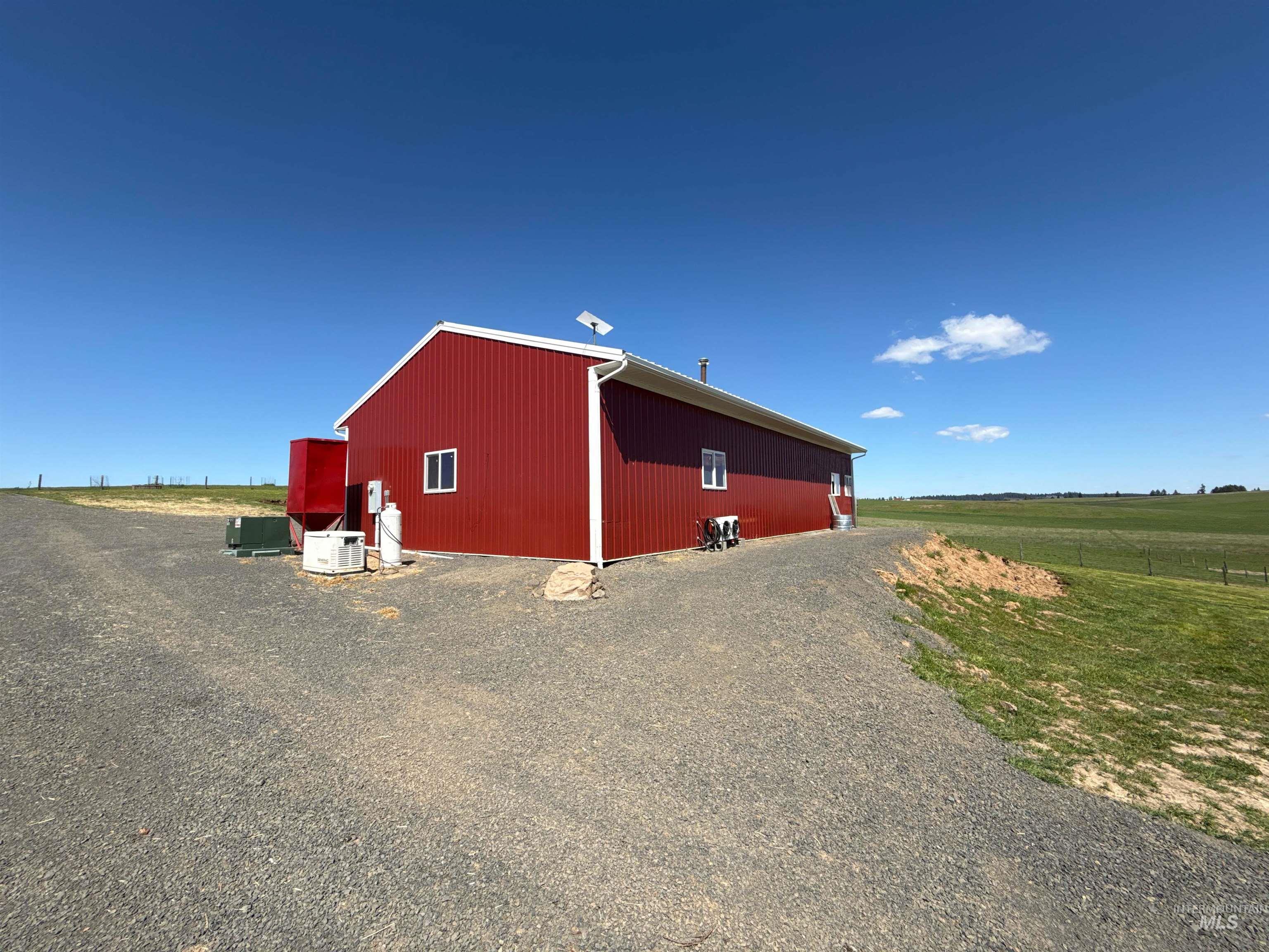 1254 Stuart Rd, Orofino, Idaho 83544, 1 Bedroom, 1 Bathroom, Residential For Sale, Price $799,900,MLS 98984720