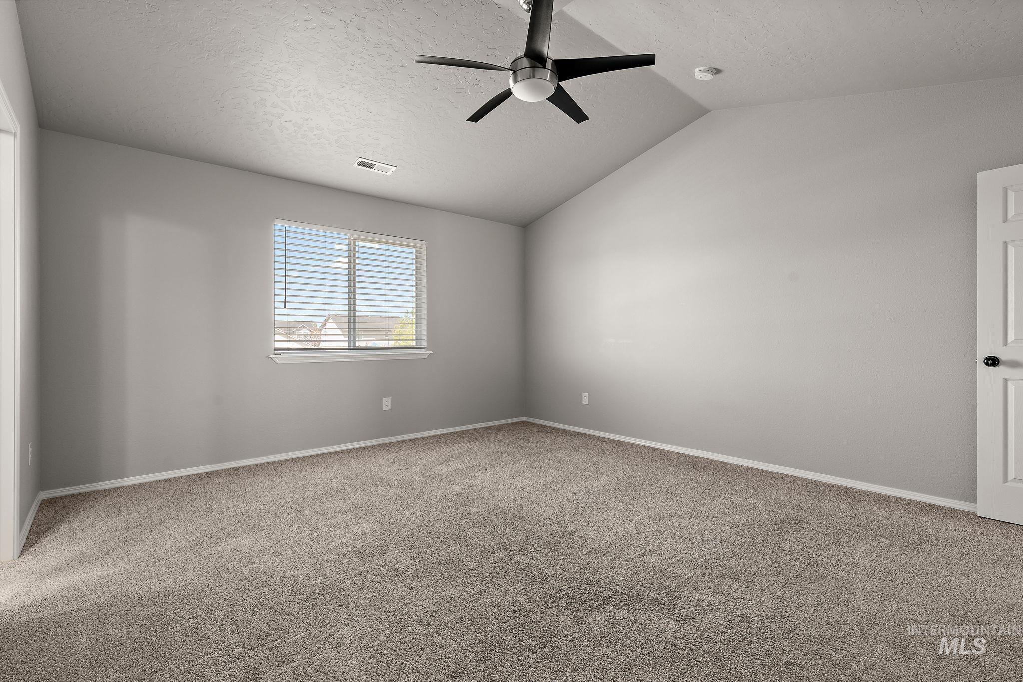 2123 N Bing Ave, Meridian, Idaho 83646, 3 Bedrooms, 2.5 Bathrooms, Residential For Sale, Price $510,000,MLS 98984723