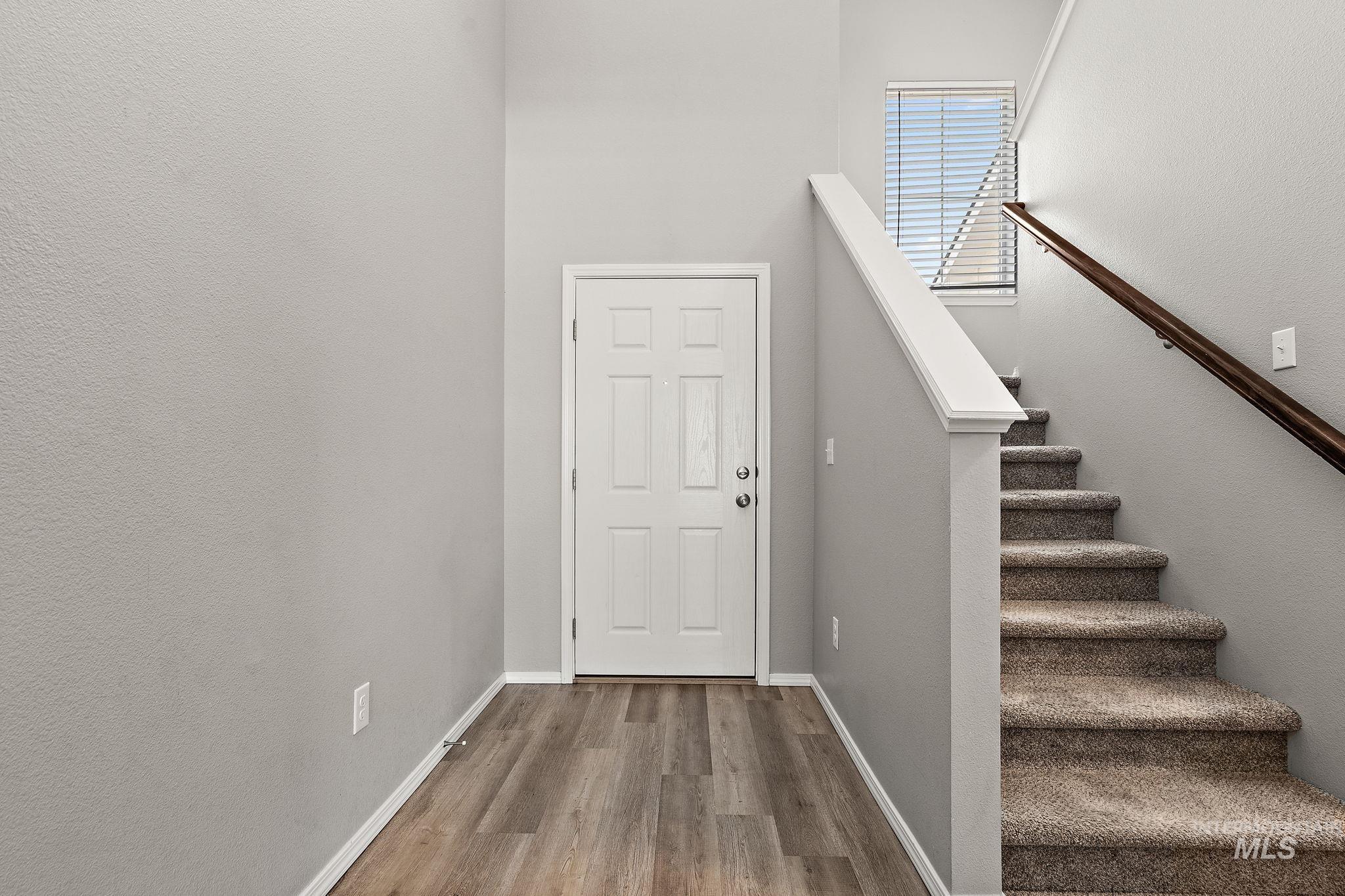 2123 N Bing Ave, Meridian, Idaho 83646, 3 Bedrooms, 2.5 Bathrooms, Residential For Sale, Price $510,000,MLS 98984723