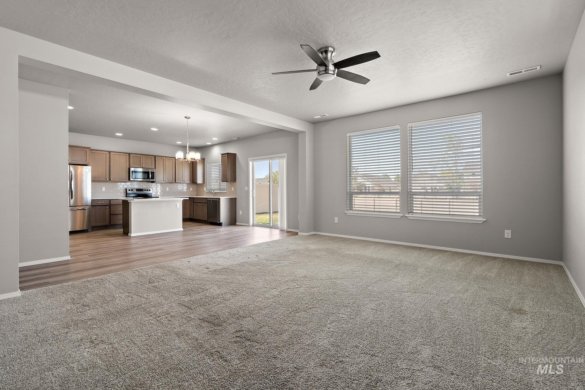 2123 N Bing Ave, Meridian, Idaho 83646, 3 Bedrooms, 2.5 Bathrooms, Residential For Sale, Price $510,000,MLS 98984723