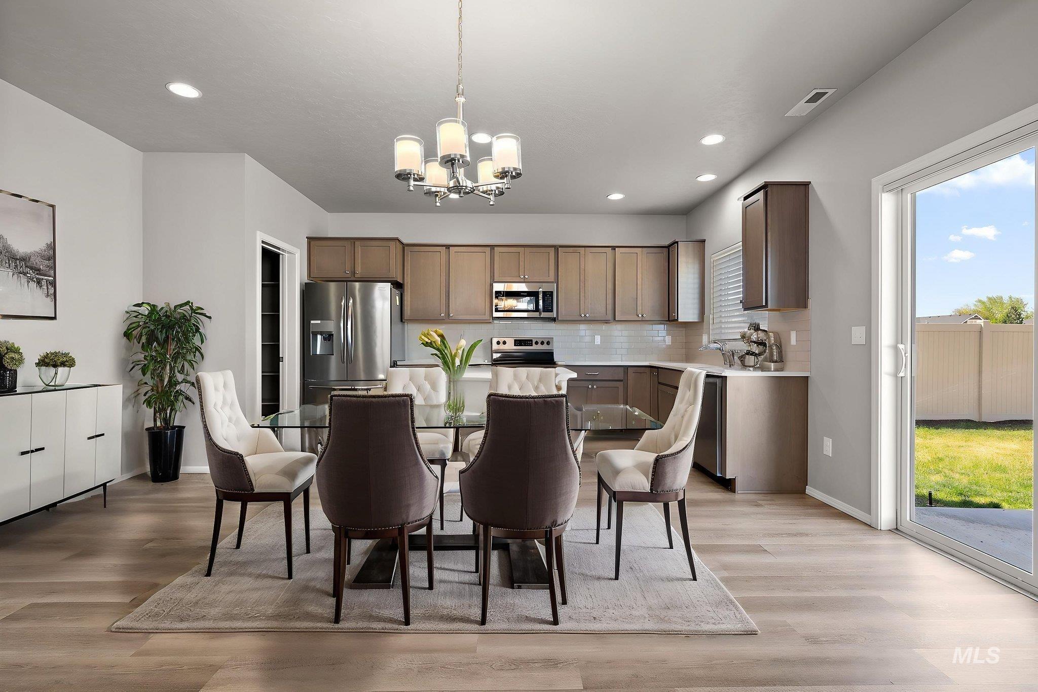 2123 N Bing Ave, Meridian, Idaho 83646, 3 Bedrooms, 2.5 Bathrooms, Residential For Sale, Price $510,000,MLS 98984723