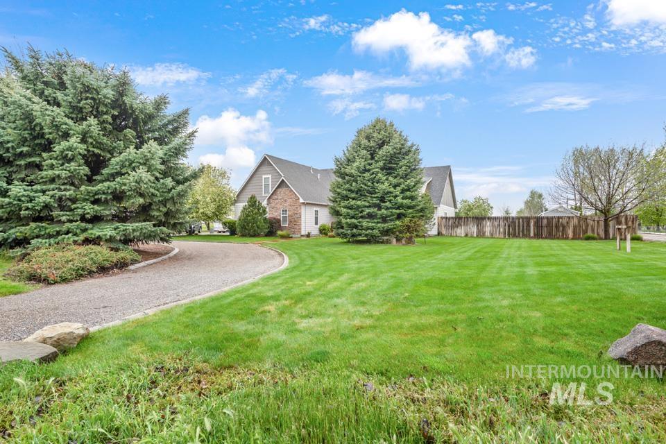 8271 Washoe Rd., Fruitland, Idaho 83619, 4 Bedrooms, 3 Bathrooms, Residential For Sale, Price $699,000,MLS 98984724