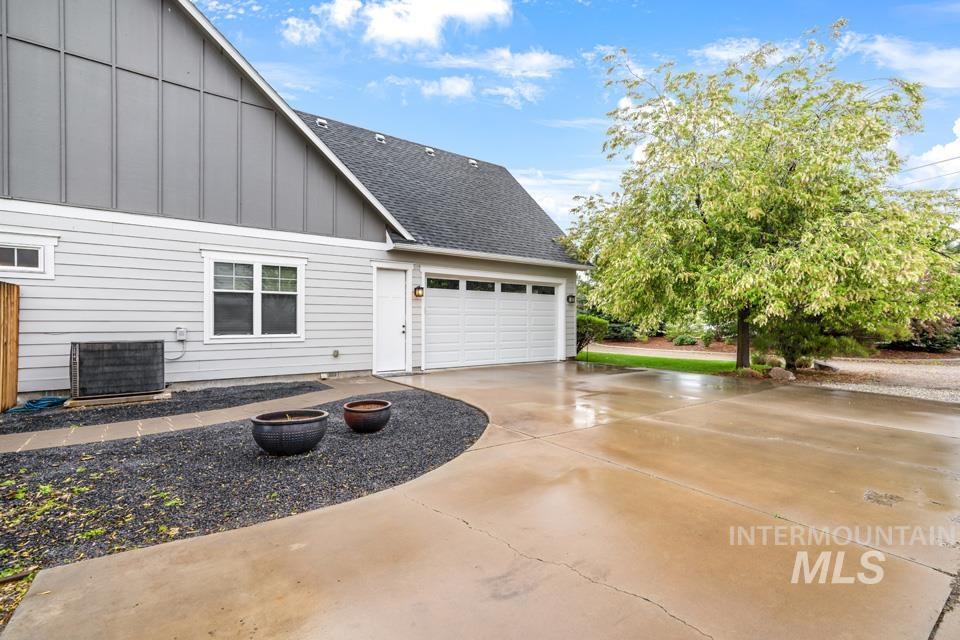 8271 Washoe Rd., Fruitland, Idaho 83619, 4 Bedrooms, 3 Bathrooms, Residential For Sale, Price $699,000,MLS 98984724
