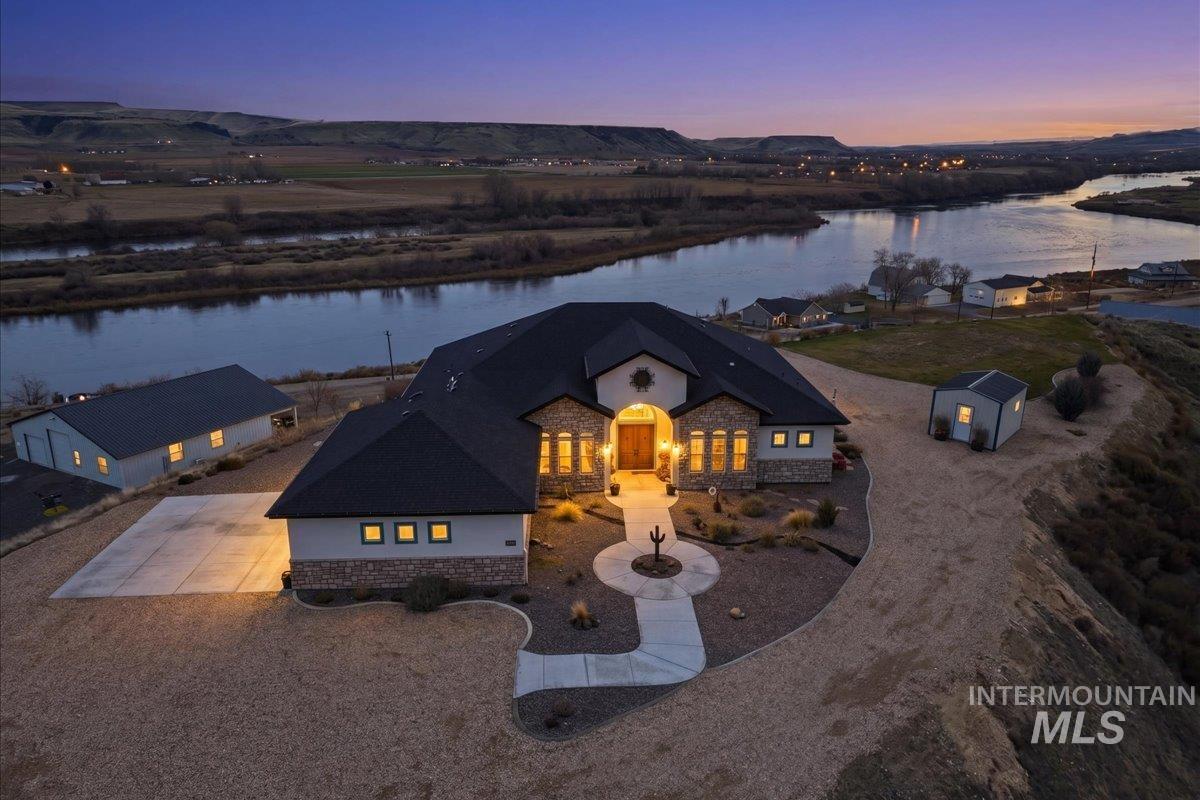 8065 Moonshine Ln, Marsing, Idaho 83639, 4 Bedrooms, 2 Bathrooms, Residential For Sale, Price $1,295,000,MLS 98984726