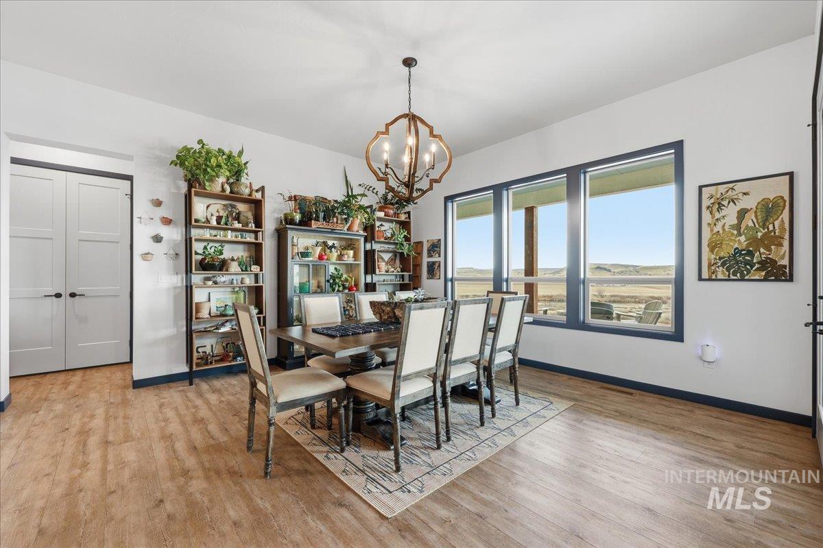 8065 Moonshine Ln, Marsing, Idaho 83639, 4 Bedrooms, 2 Bathrooms, Residential For Sale, Price $1,295,000,MLS 98984726