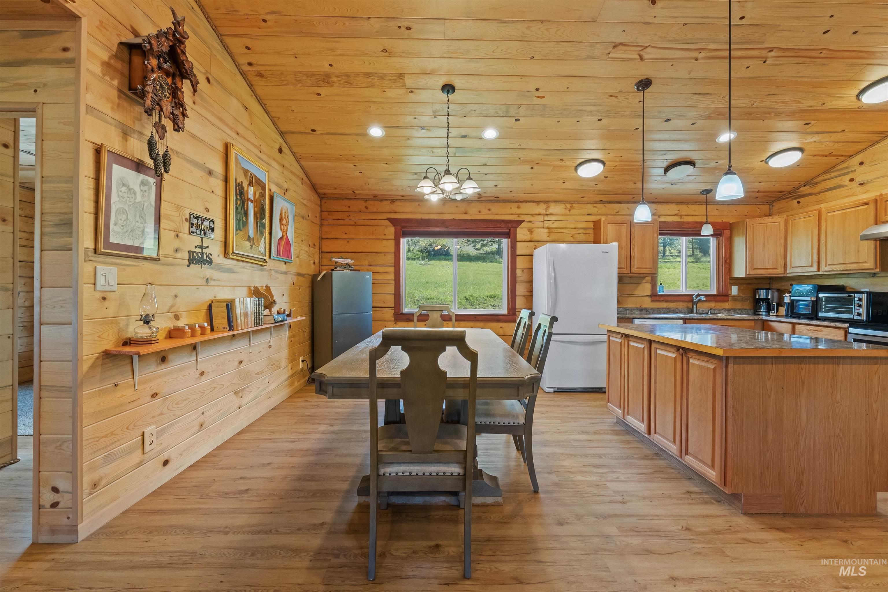 830 Leitch Creek Road, Kooskia, Idaho 83539, 3 Bedrooms, 2 Bathrooms, Residential For Sale, Price $689,900,MLS 98984731