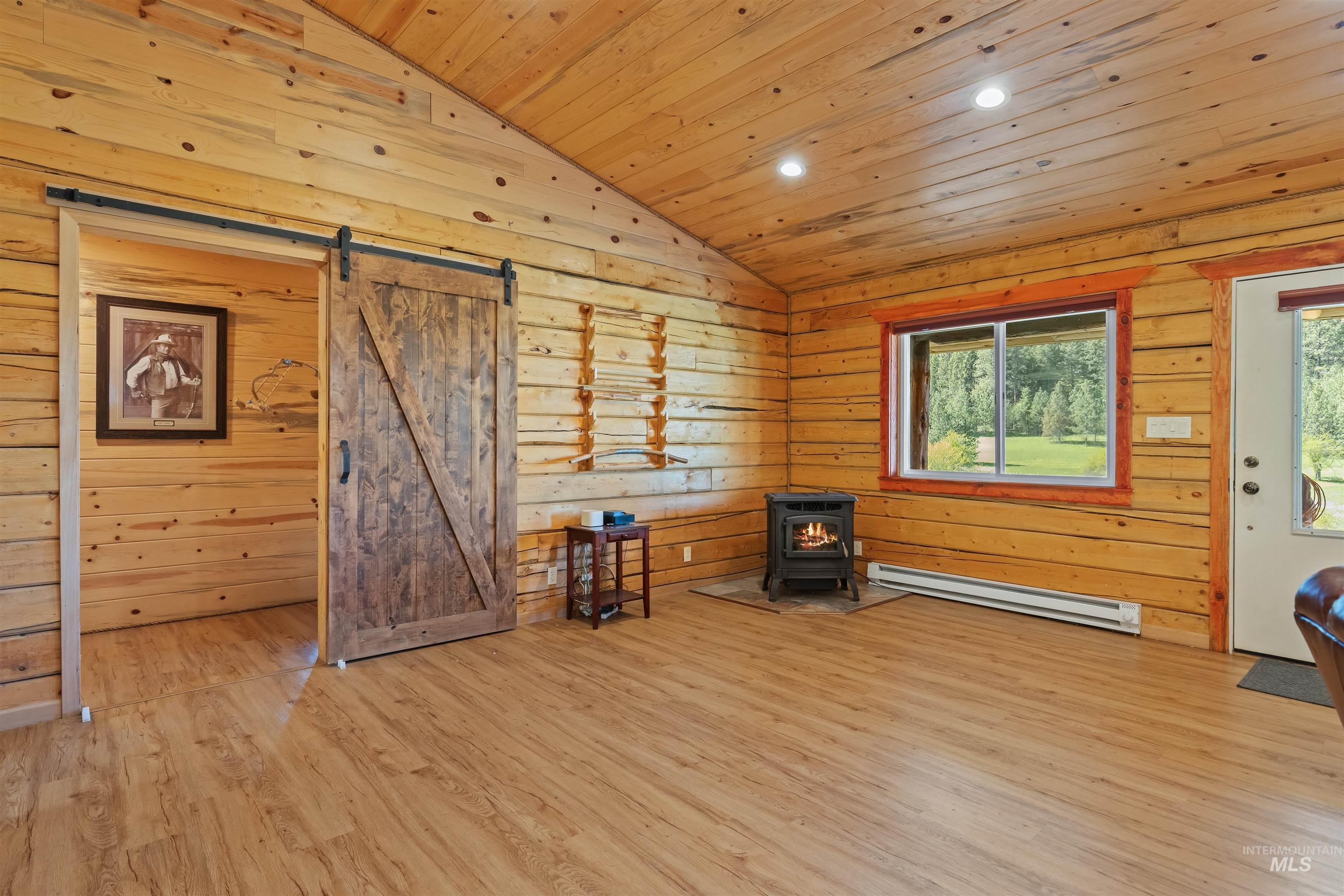 830 Leitch Creek Road, Kooskia, Idaho 83539, 3 Bedrooms, 2 Bathrooms, Residential For Sale, Price $689,900,MLS 98984731