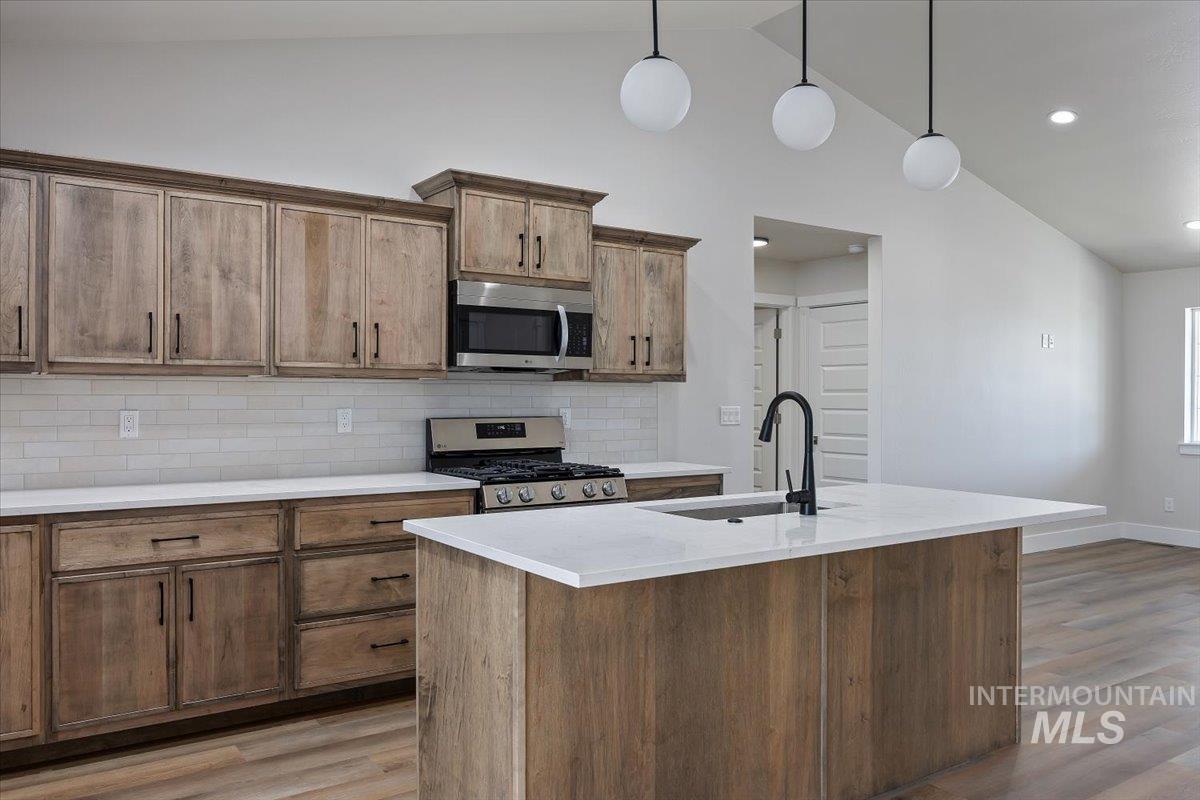 501 N Lyndon St, Jerome, Idaho 83338-5375, 4 Bedrooms, 2 Bathrooms, Residential For Sale, Price $419,000,MLS 98984732