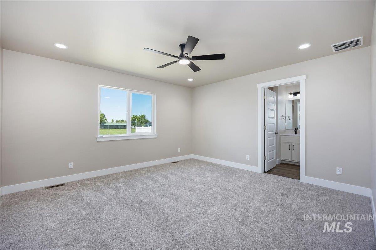 501 N Lyndon St, Jerome, Idaho 83338-5375, 4 Bedrooms, 2 Bathrooms, Residential For Sale, Price $419,000,MLS 98984732