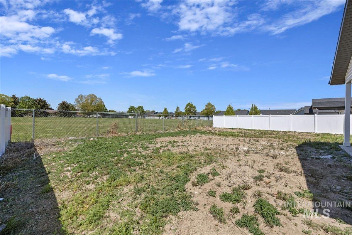 501 N Lyndon St, Jerome, Idaho 83338-5375, 4 Bedrooms, 2 Bathrooms, Residential For Sale, Price $419,000,MLS 98984732