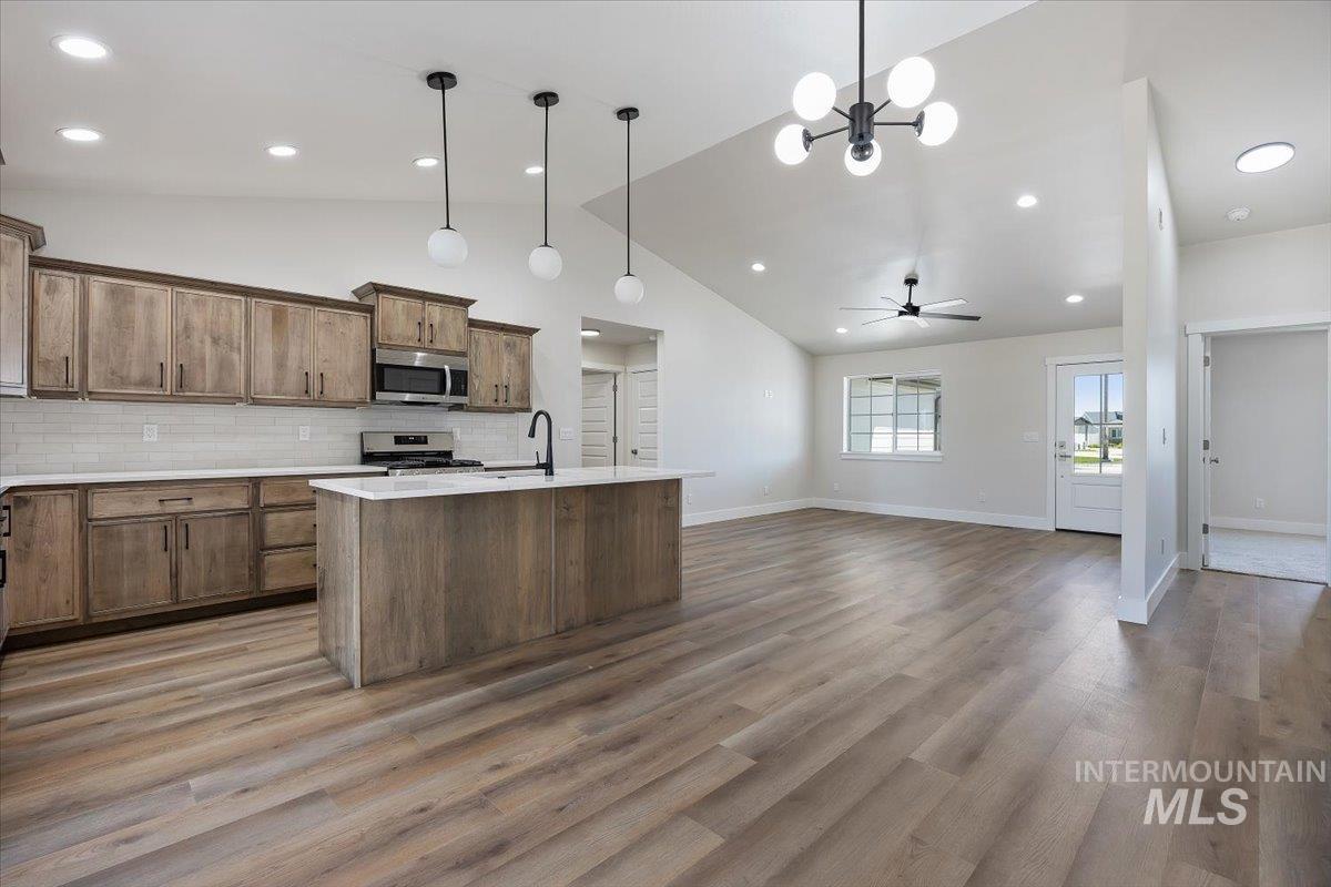 501 N Lyndon St, Jerome, Idaho 83338-5375, 4 Bedrooms, 2 Bathrooms, Residential For Sale, Price $419,000,MLS 98984732