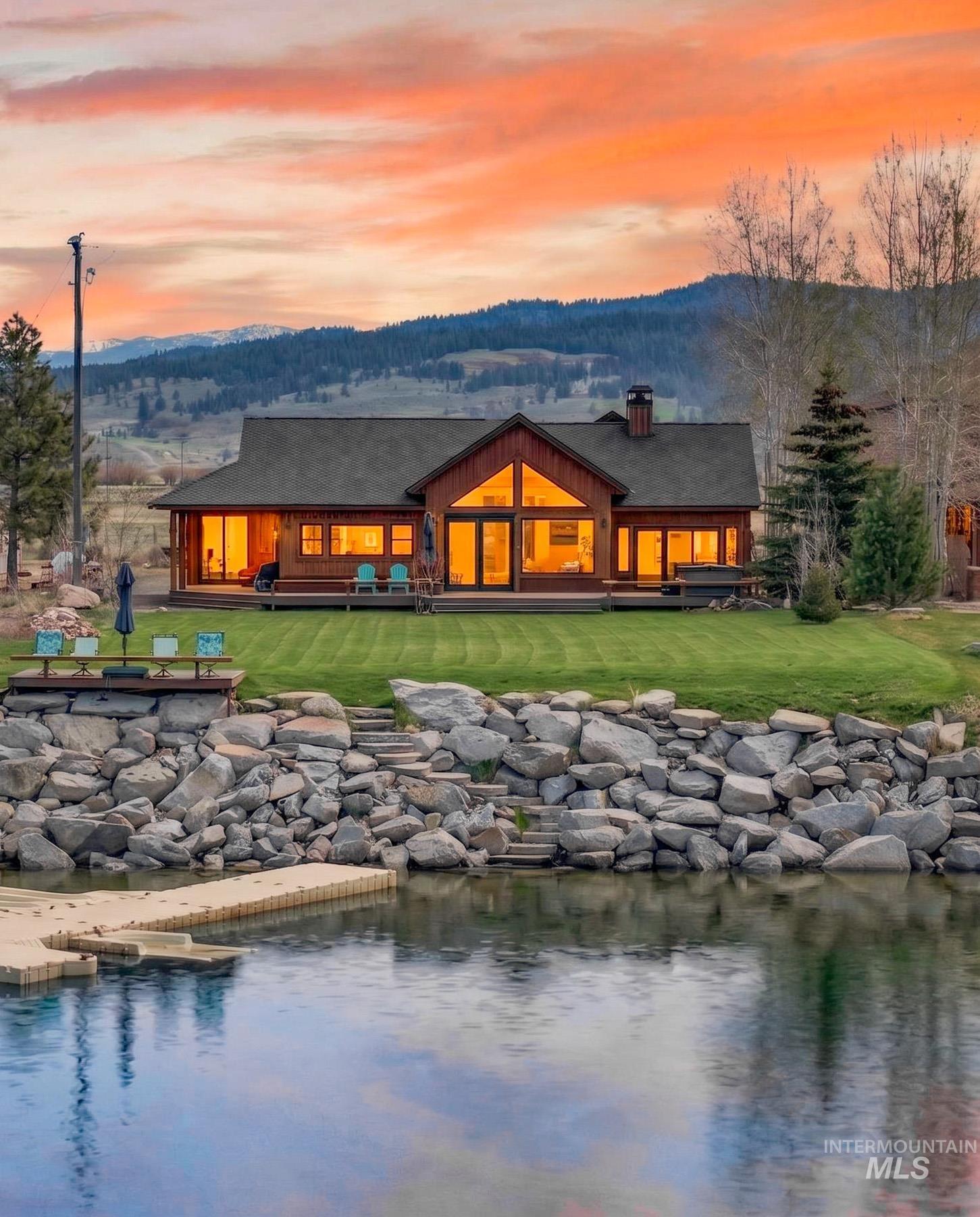 187 Lee Way, Donnelly, Idaho 83615, 3 Bedrooms, 2 Bathrooms, Residential For Sale, Price $3,700,000, 98984735