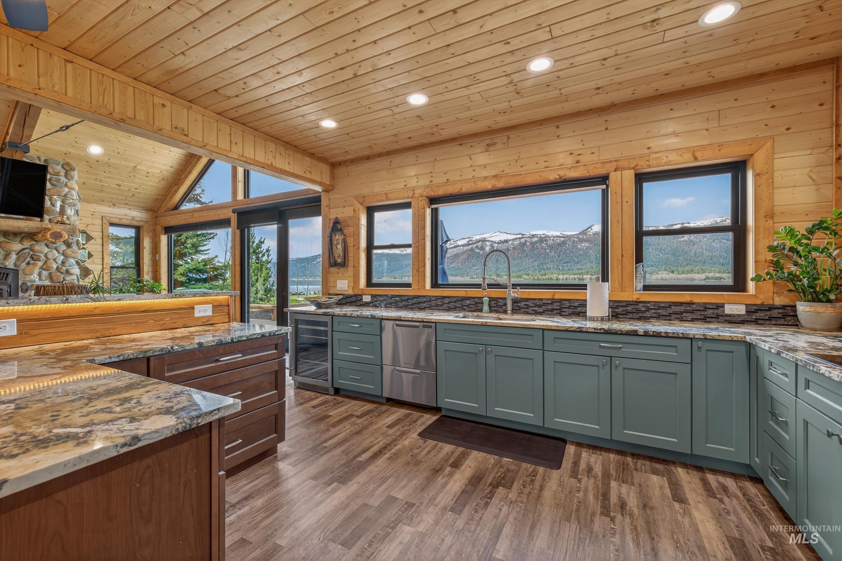 187 Lee Way, Donnelly, Idaho 83615, 3 Bedrooms, 2 Bathrooms, Residential For Sale, Price $3,700,000, 98984735
