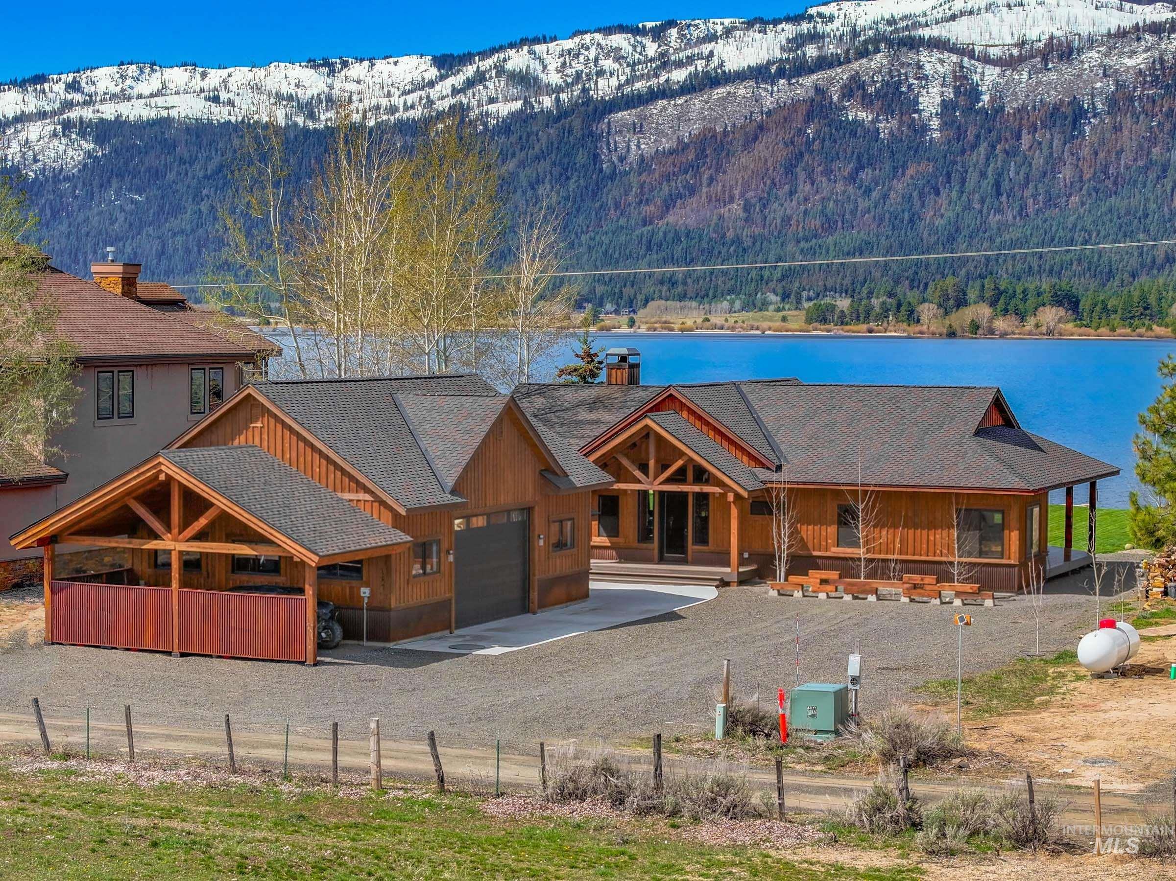 187 Lee Way, Donnelly, Idaho 83615, 3 Bedrooms, 2 Bathrooms, Residential For Sale, Price $3,700,000, 98984735