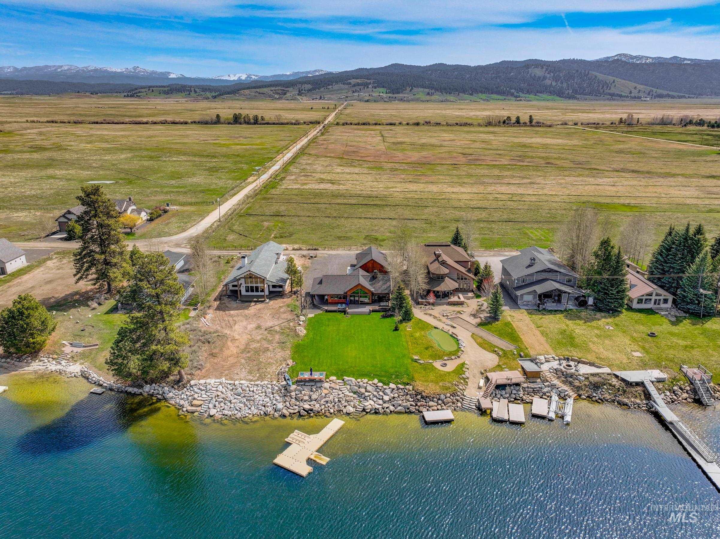 187 Lee Way, Donnelly, Idaho 83615, 3 Bedrooms, 2 Bathrooms, Residential For Sale, Price $3,700,000, 98984735