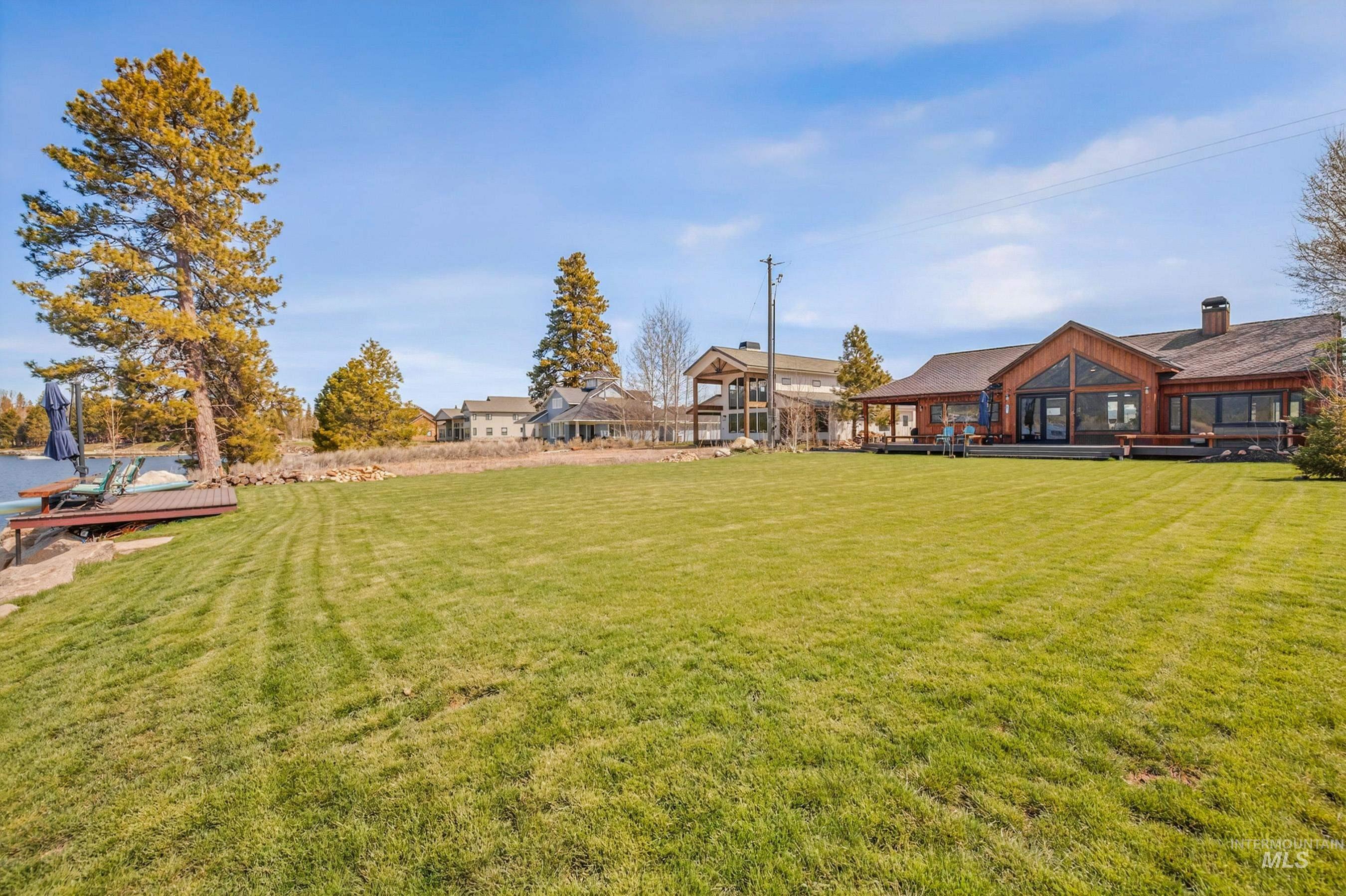 187 Lee Way, Donnelly, Idaho 83615, 3 Bedrooms, 2 Bathrooms, Residential For Sale, Price $3,700,000, 98984735