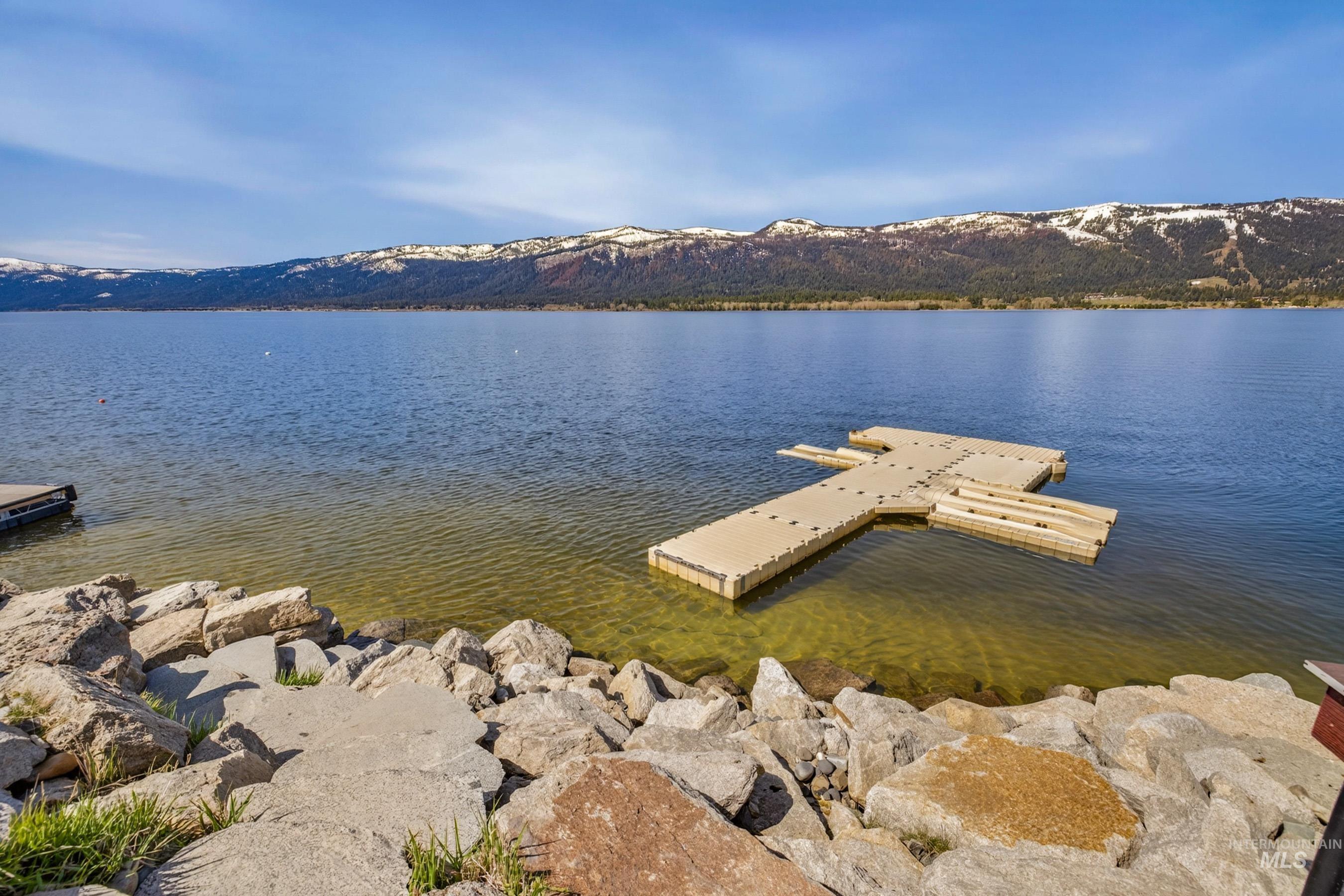 187 Lee Way, Donnelly, Idaho 83615, 3 Bedrooms, 2 Bathrooms, Residential For Sale, Price $3,700,000, 98984735