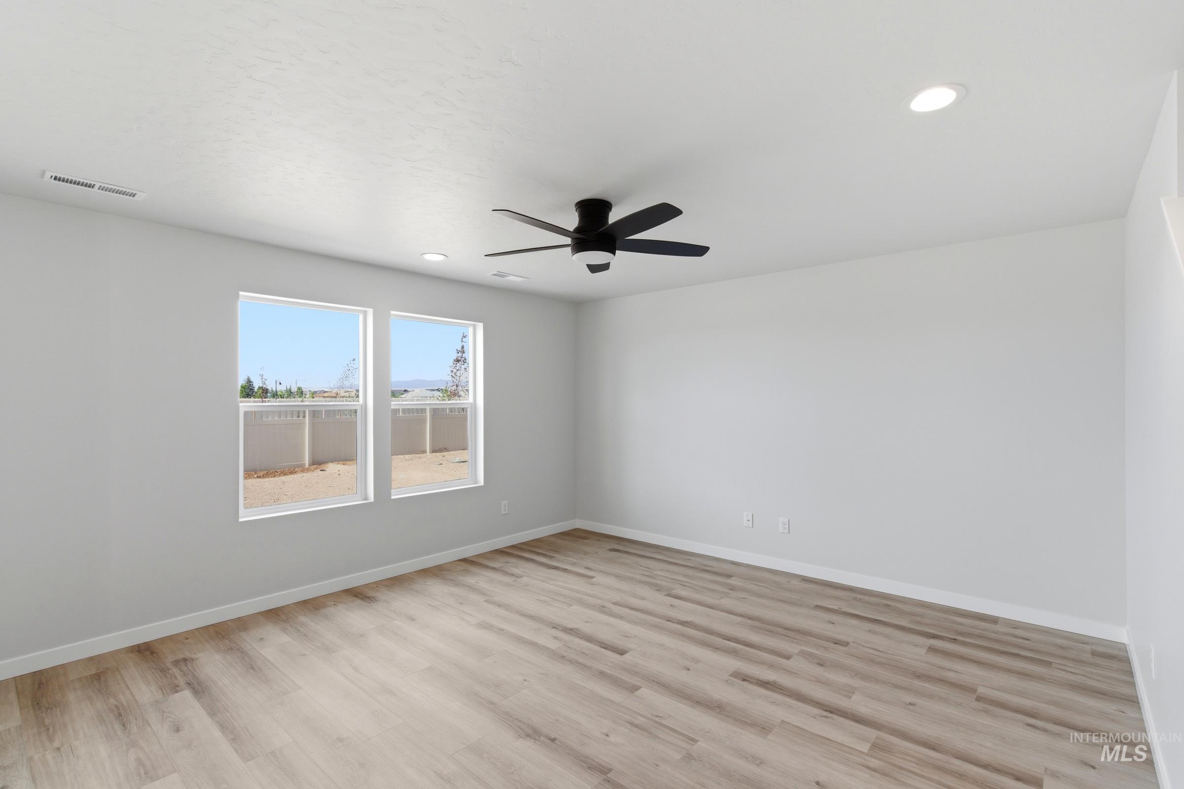 7312 W Trumbull Ct, Eagle, Idaho 83616, 3 Bedrooms, 2.5 Bathrooms, Residential For Sale, Price $500,990,MLS 98984736