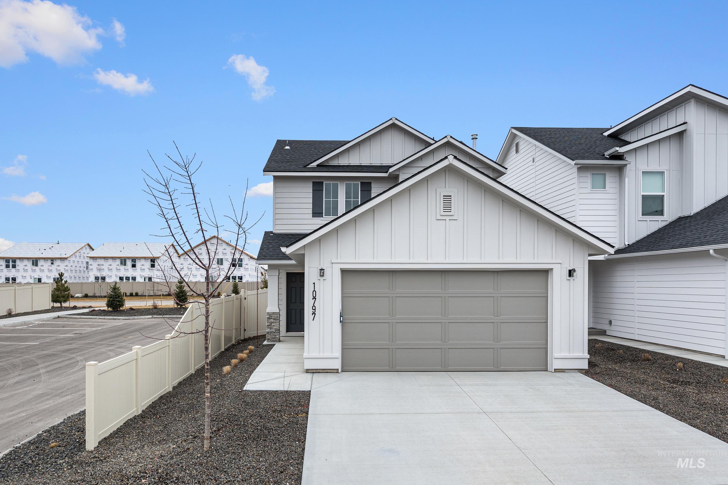 7471 W Trumbull Ct, Eagle, Idaho 83616, 3 Bedrooms, 2.5 Bathrooms, Residential For Sale, Price $499,990,MLS 98984739