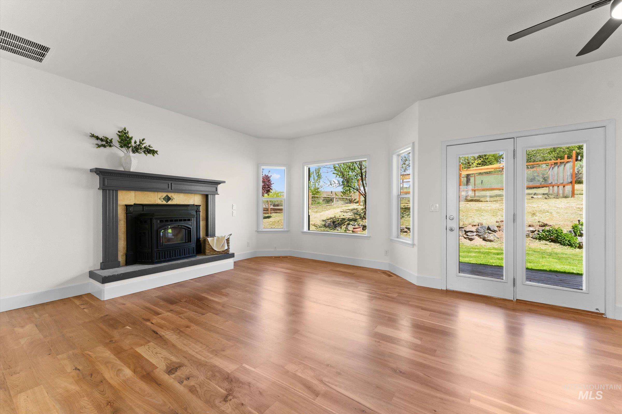 4720 N Curlew Pl, Eagle, Idaho 83616, 5 Bedrooms, 2.5 Bathrooms, Residential For Sale, Price $1,900,000,MLS 98984740