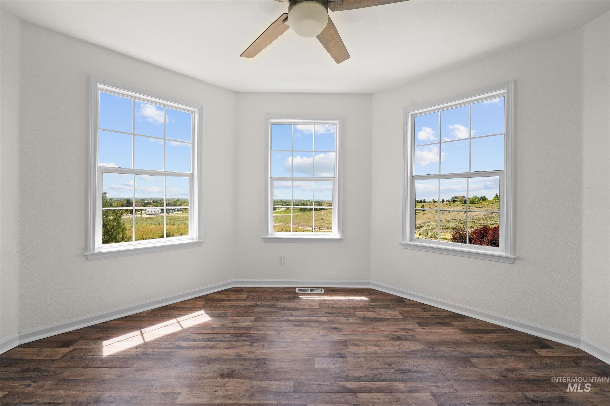 4720 N Curlew Pl, Eagle, Idaho 83616, 5 Bedrooms, 2.5 Bathrooms, Residential For Sale, Price $1,900,000,MLS 98984740
