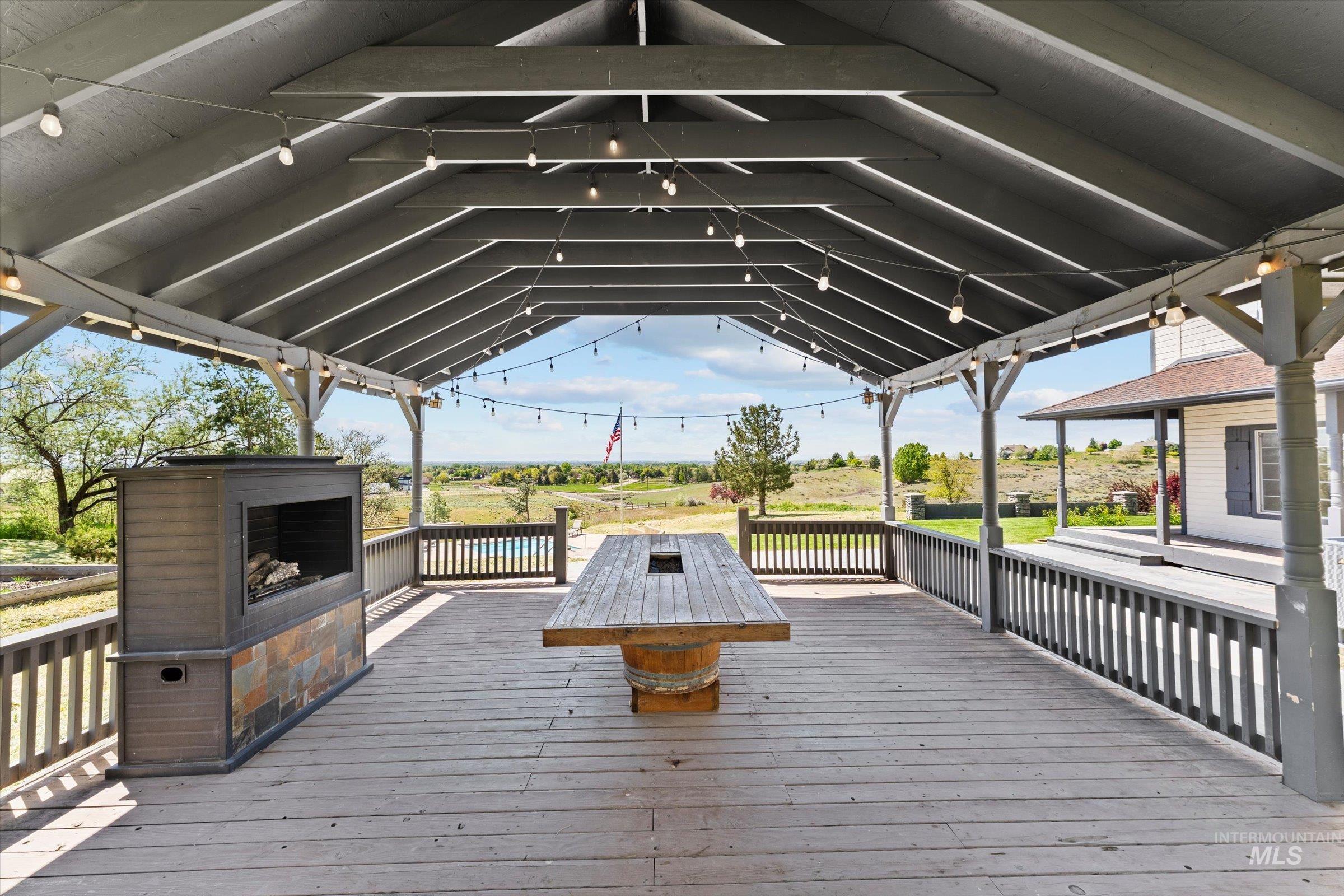 4720 N Curlew Pl, Eagle, Idaho 83616, 5 Bedrooms, 2.5 Bathrooms, Residential For Sale, Price $1,900,000,MLS 98984740