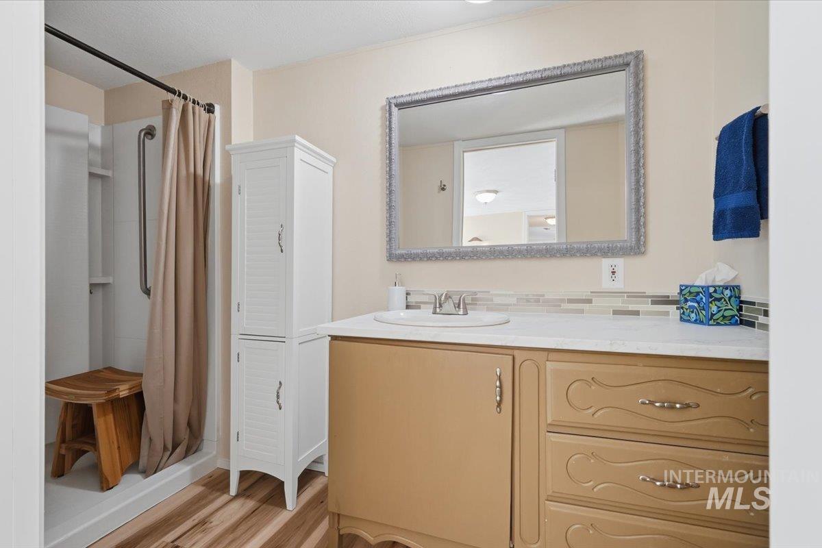 4018 Squall Valley Dr, Nampa, Idaho 83687, 3 Bedrooms, 2 Bathrooms, Residential For Sale, Price $125,000,MLS 98984741