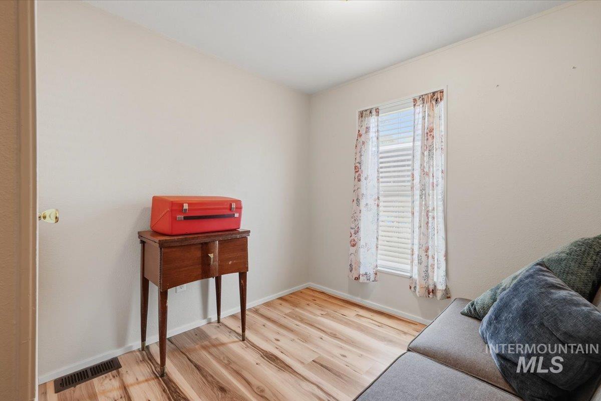 4018 Squall Valley Dr, Nampa, Idaho 83687, 3 Bedrooms, 2 Bathrooms, Residential For Sale, Price $125,000,MLS 98984741