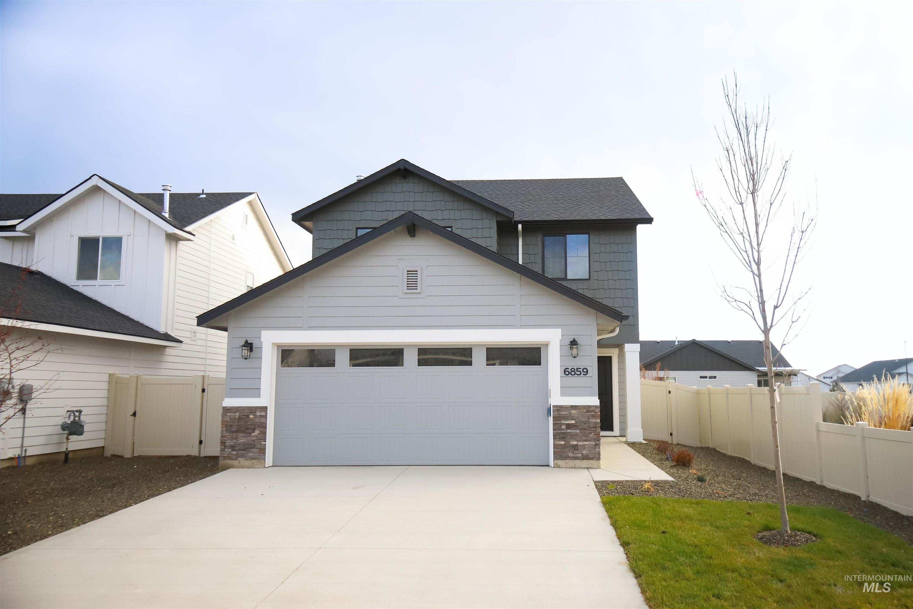 7462 W Trumbull Ct, Eagle, Idaho 83616, 3 Bedrooms, 2.5 Bathrooms, Residential For Sale, Price $511,990,MLS 98984742