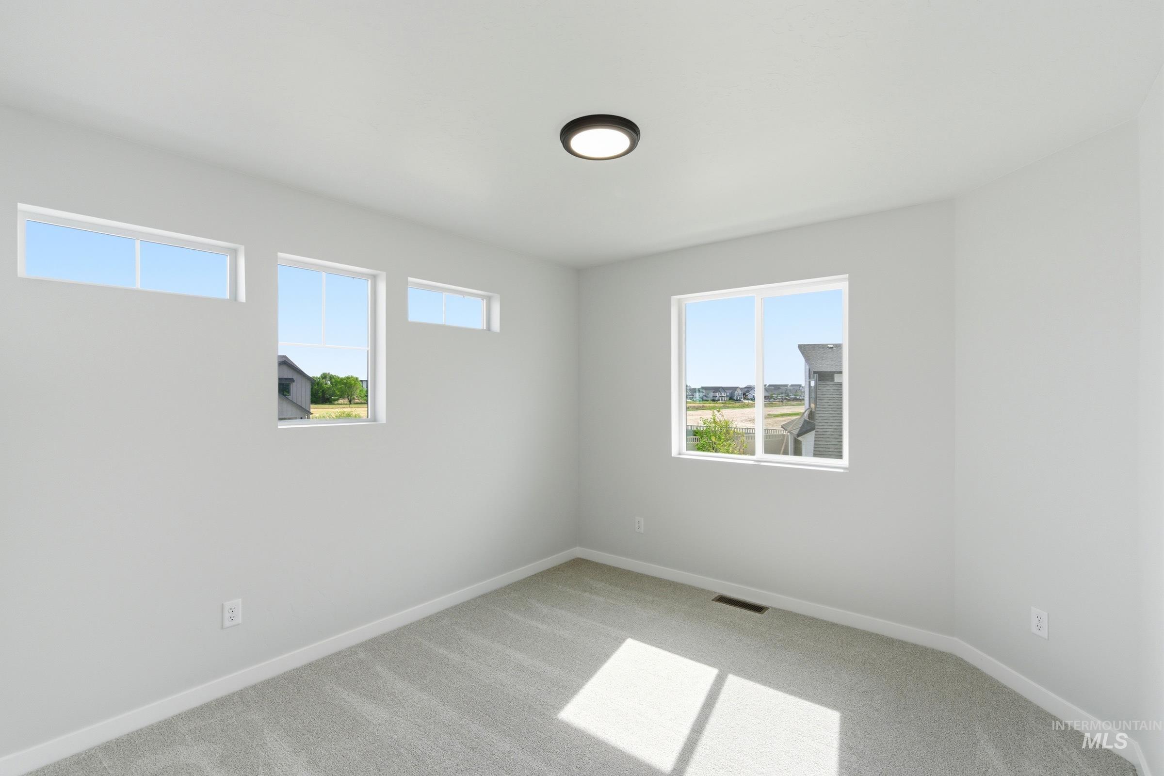 7462 W Trumbull Ct, Eagle, Idaho 83616, 3 Bedrooms, 2.5 Bathrooms, Residential For Sale, Price $504,990,MLS 98984742