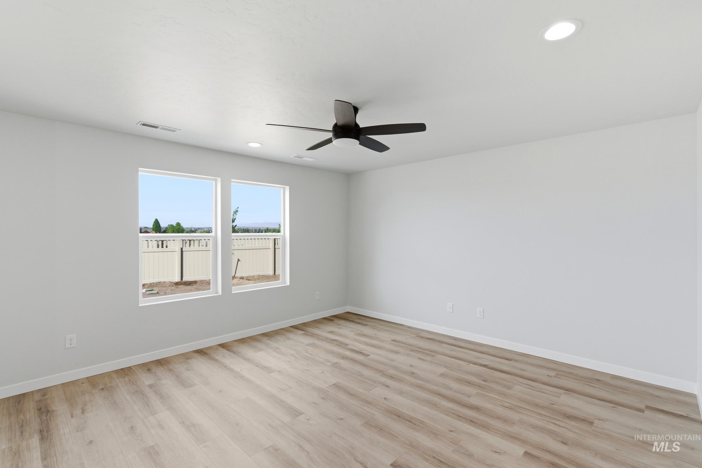 7462 W Trumbull Ct, Eagle, Idaho 83616, 3 Bedrooms, 2.5 Bathrooms, Residential For Sale, Price $504,990,MLS 98984742