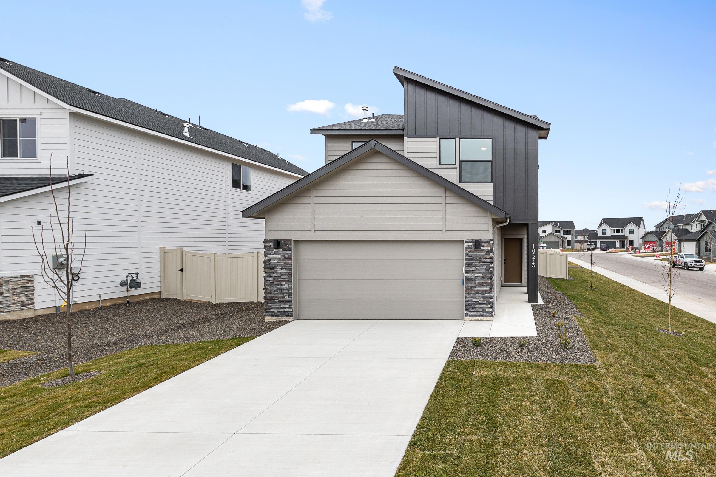 7458 W Trumbull Ct, Eagle, Idaho 83616, 3 Bedrooms, 2.5 Bathrooms, Residential For Sale, Price $530,990,MLS 98984743