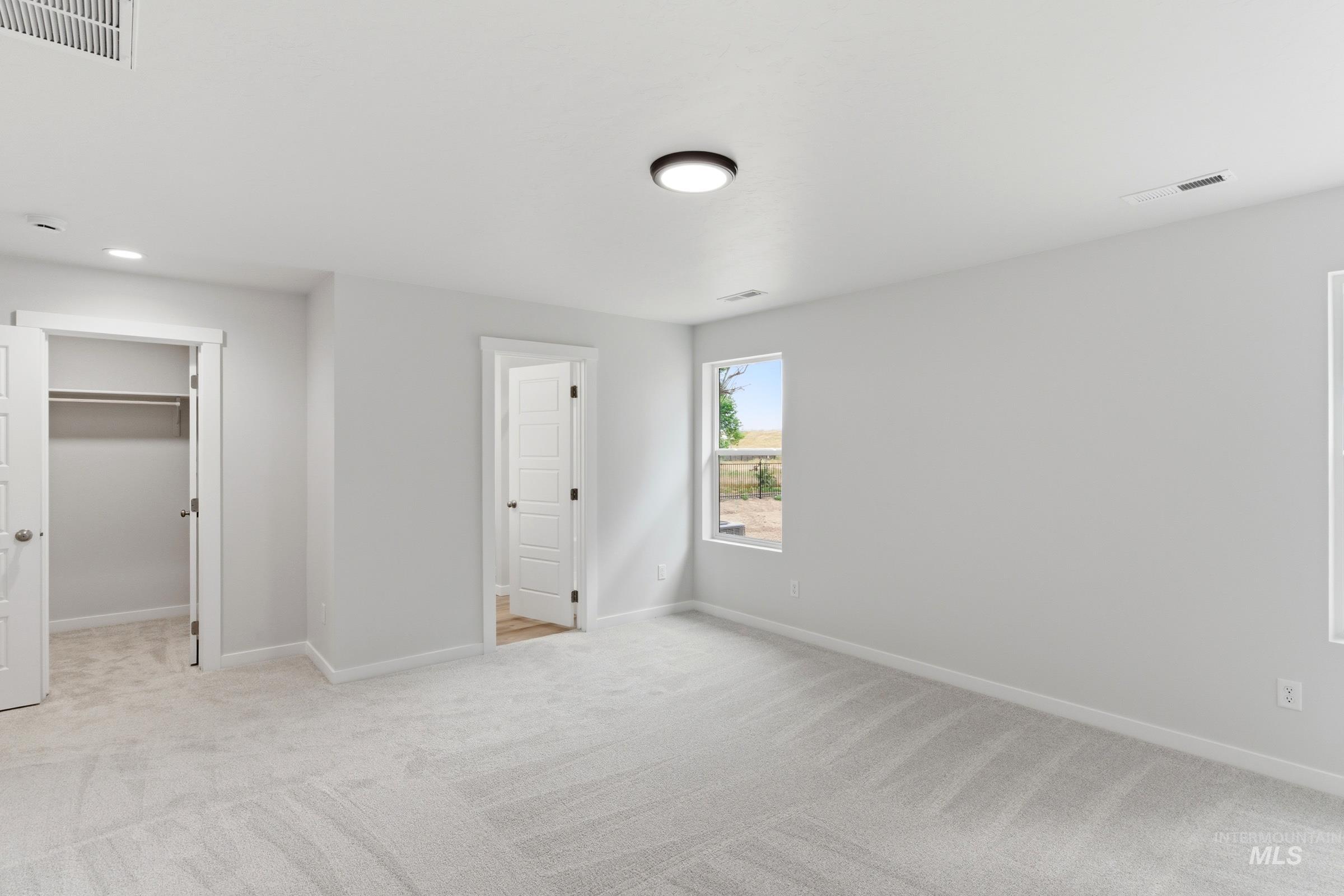 6632 W Plateau Creek Dr, Meridian, Idaho 83646, 4 Bedrooms, 2 Bathrooms, Residential For Sale, Price $504,990, 98984745