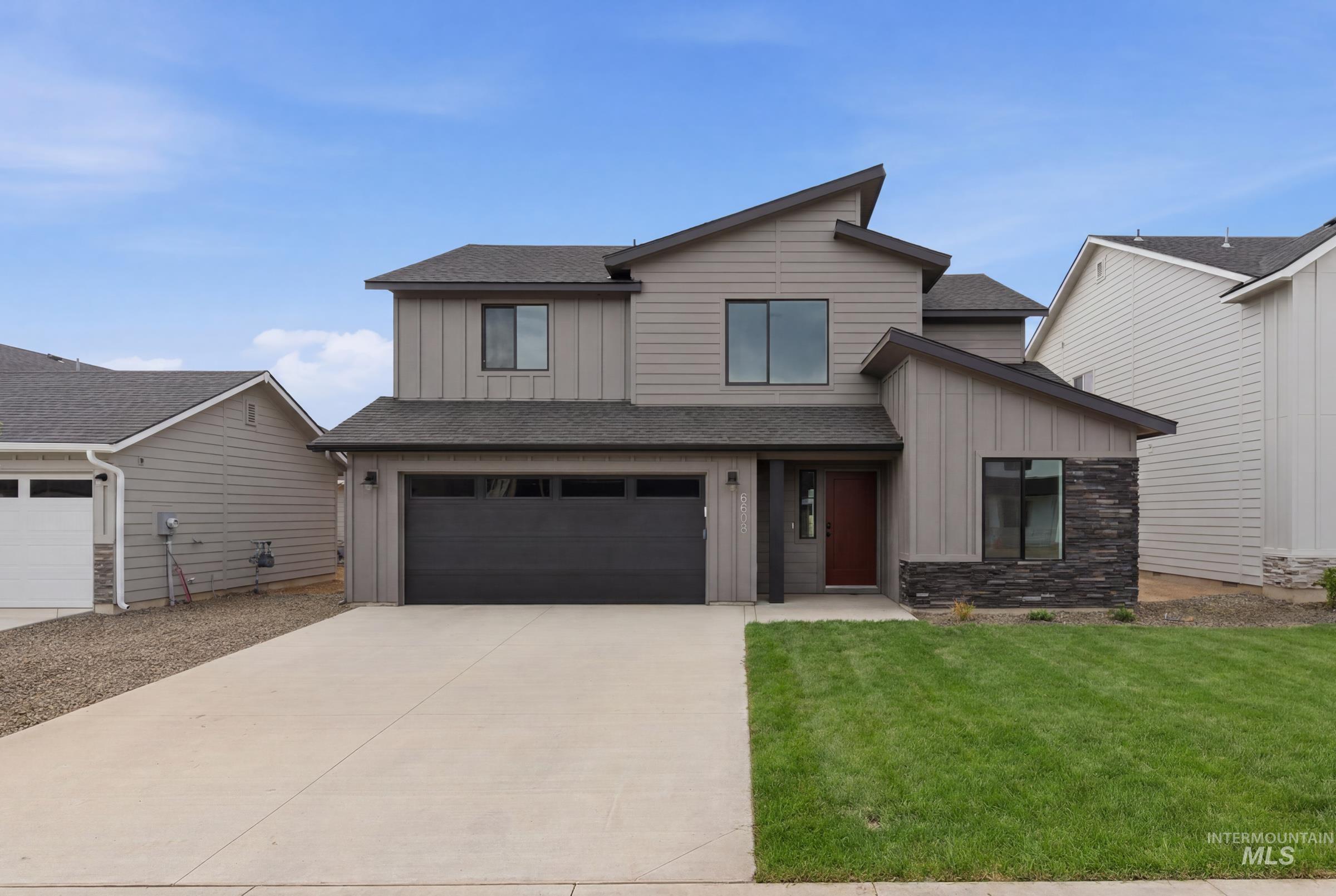 6608 W Plateau Creek Dr, Meridian, Idaho 83646, 4 Bedrooms, 2.5 Bathrooms, Residential For Sale, Price $489,990, 98984746
