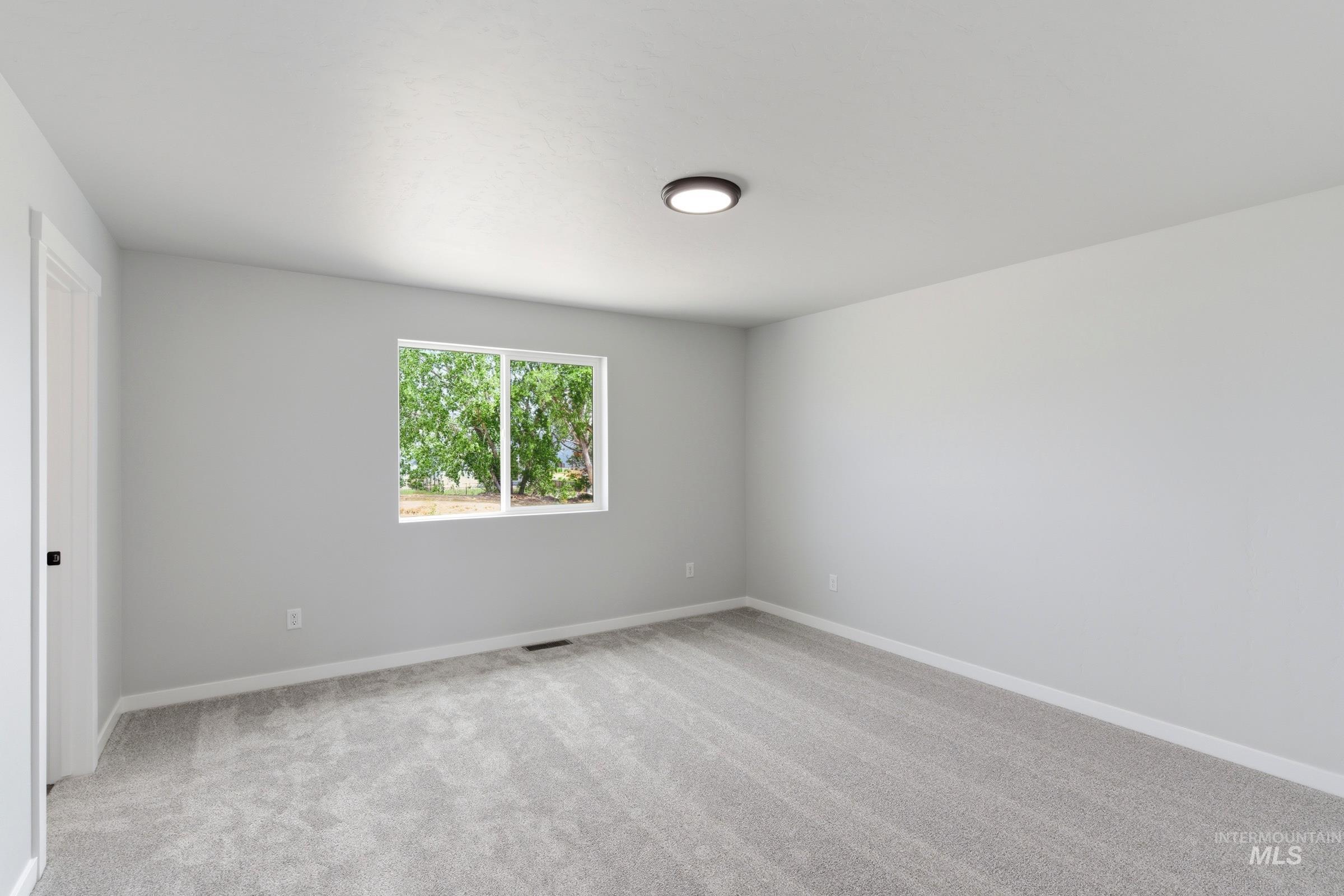 6608 W Plateau Creek Dr, Meridian, Idaho 83646, 4 Bedrooms, 2.5 Bathrooms, Residential For Sale, Price $489,990, 98984746