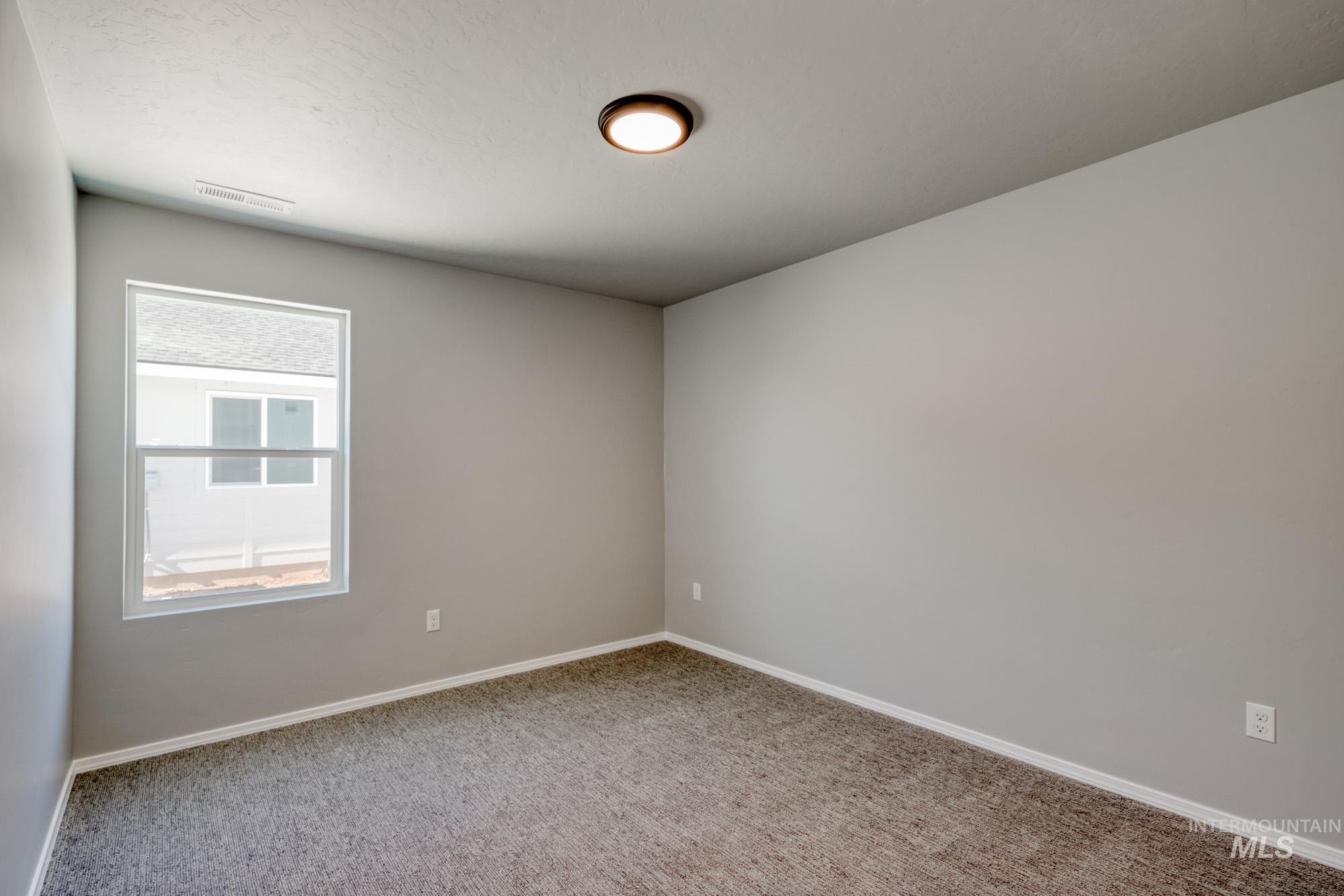 6502 W Plateau Creek Dr, Meridian, Idaho 83646, 3 Bedrooms, 2 Bathrooms, Residential For Sale, Price $442,990,MLS 98984749