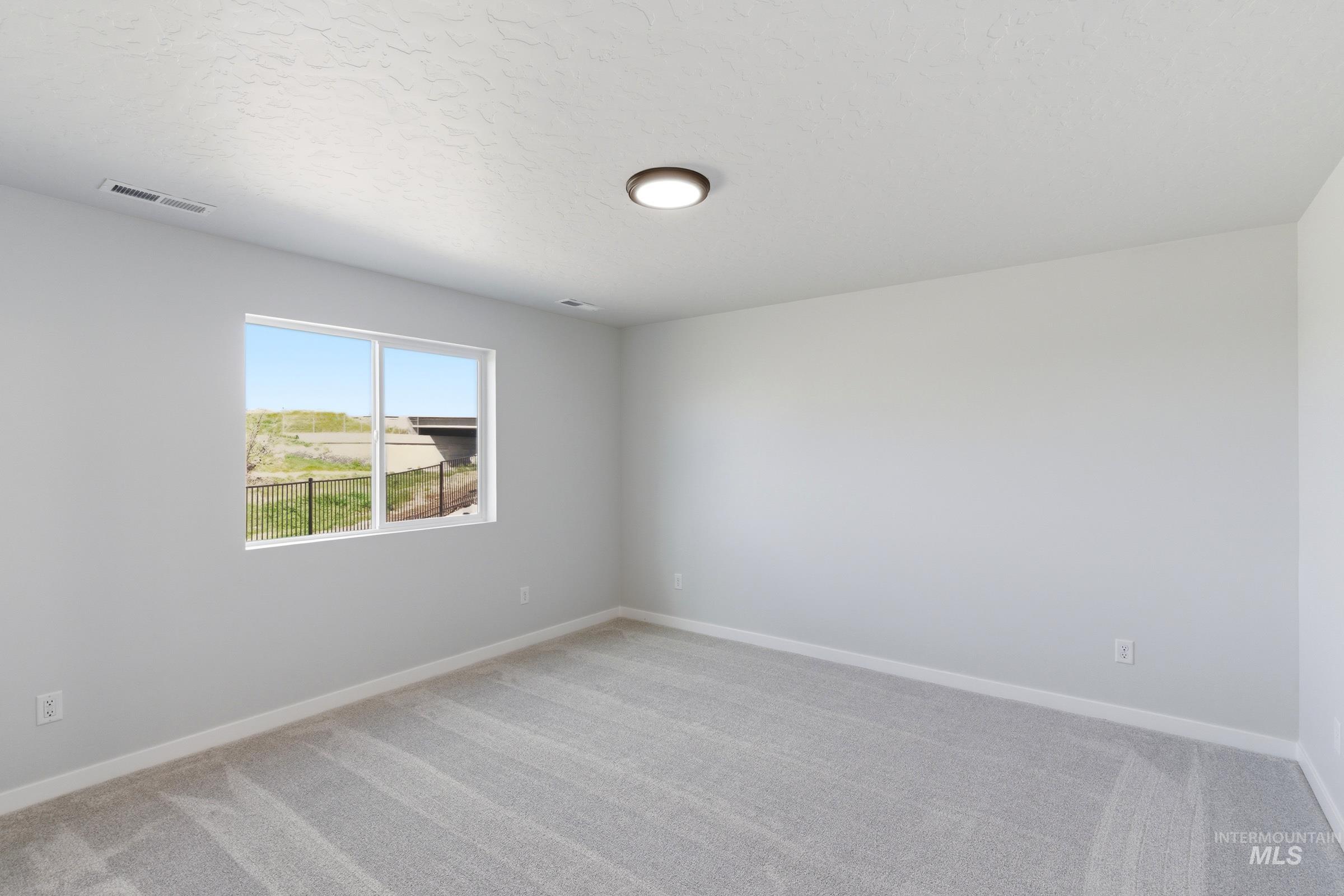 6502 W Plateau Creek Dr, Meridian, Idaho 83646, 3 Bedrooms, 2 Bathrooms, Residential For Sale, Price $442,990,MLS 98984749